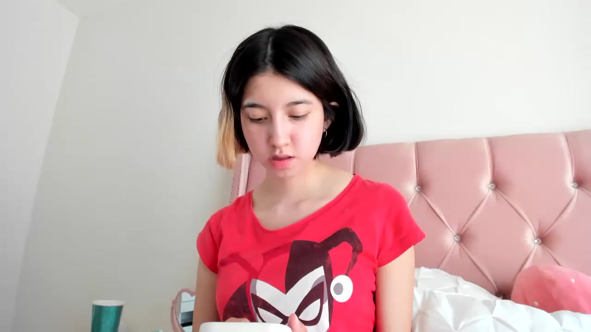 Gallery image thumbnail from Cherrycute666's myfreecams stream on, 02/06/2023, 19:09 image 17 of 20