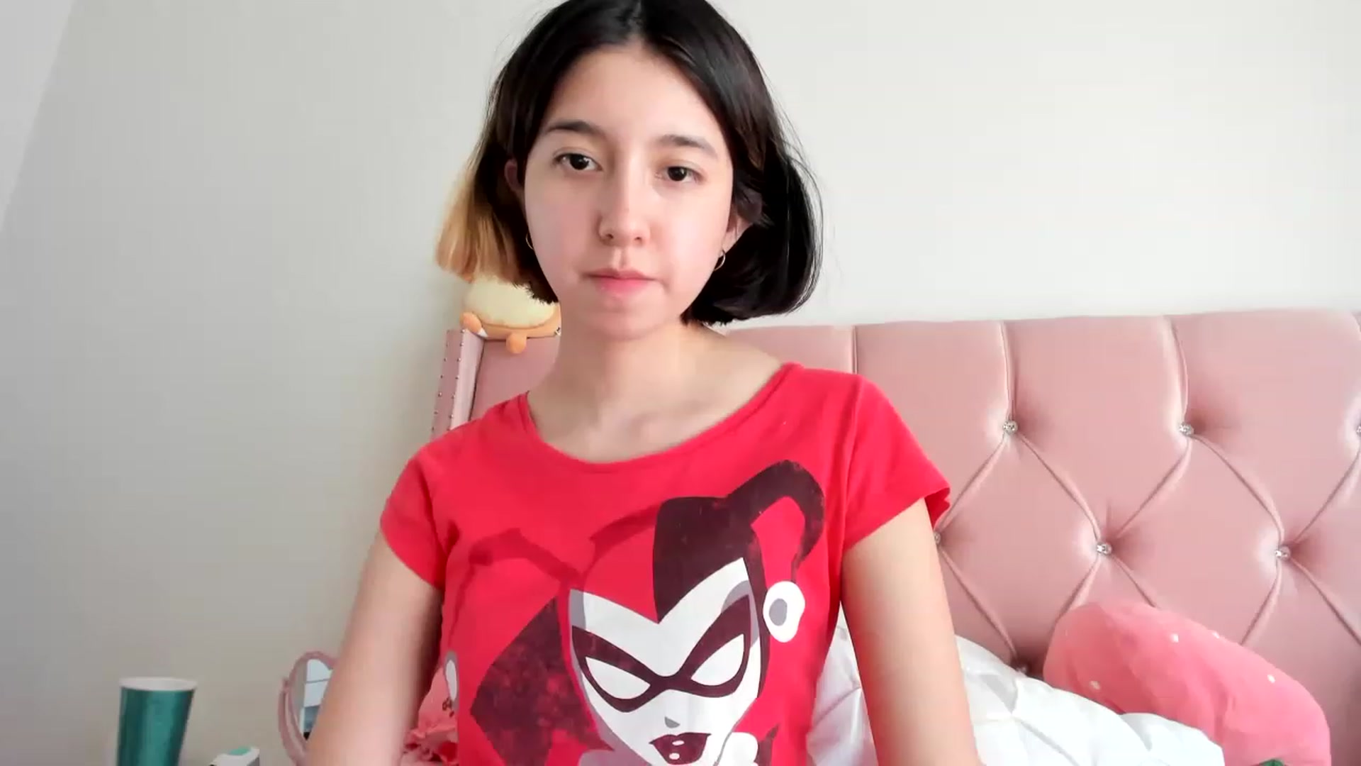 Gallery image thumbnail from Cherrycute666's myfreecams stream on, 02/06/2023, 19:09 image 16 of 20