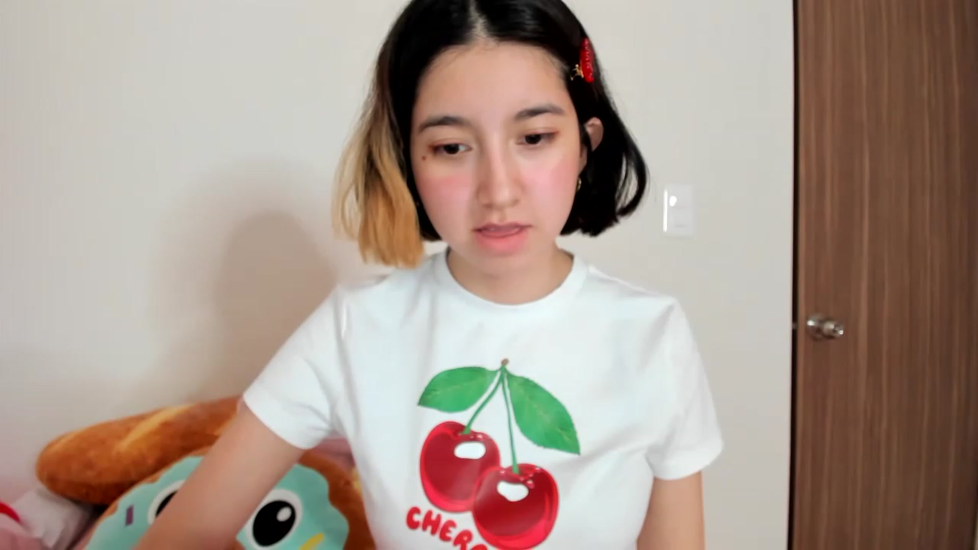 Gallery image thumbnail from Cherrycute666's myfreecams stream on, 02/09/2023, 04:39 image 9 of 20