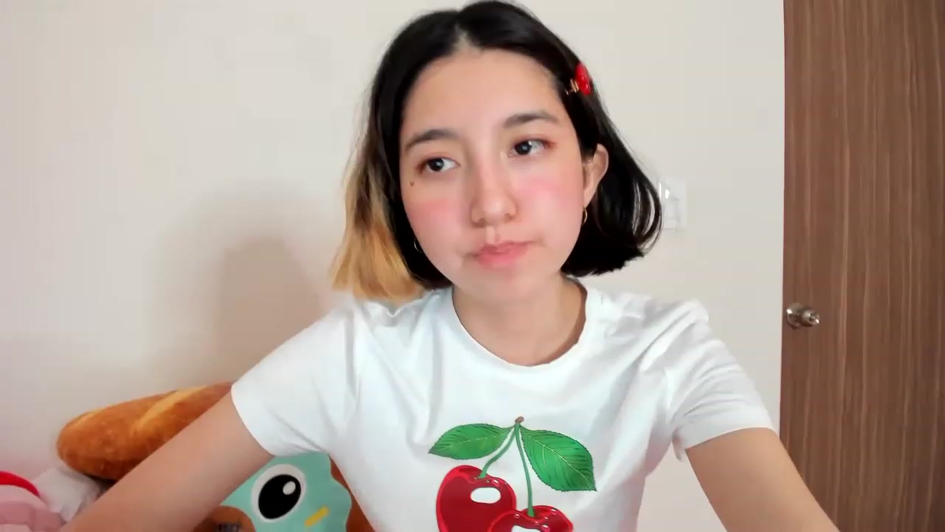 Gallery image thumbnail from Cherrycute666's myfreecams stream on, 02/09/2023, 04:39 image 12 of 20