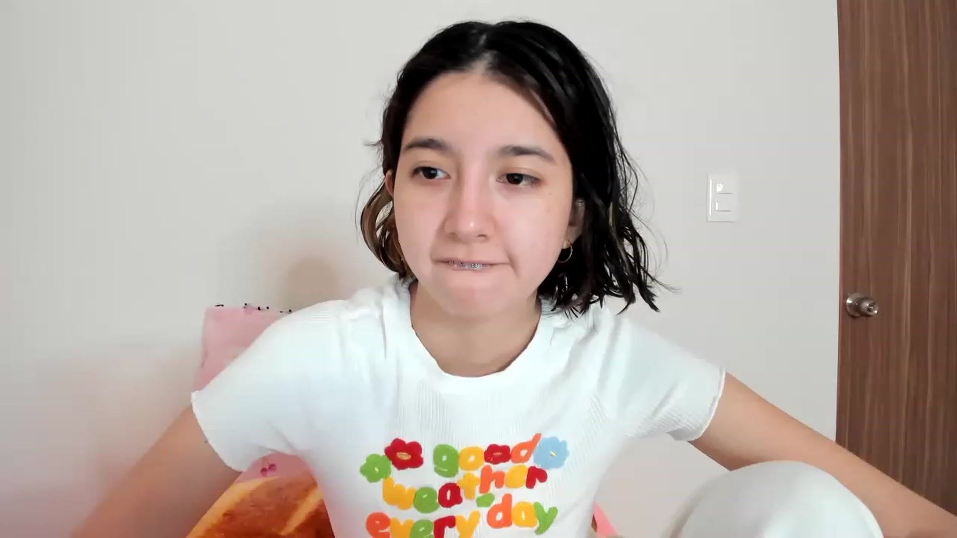 Gallery image thumbnail from Cherrycute666's myfreecams stream on, 02/09/2023, 13:44 image 6 of 20