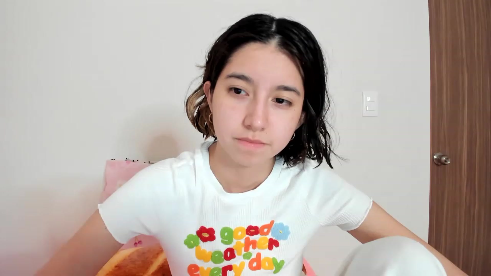 Gallery image thumbnail from Cherrycute666's myfreecams stream on, 02/09/2023, 13:44 image 3 of 20