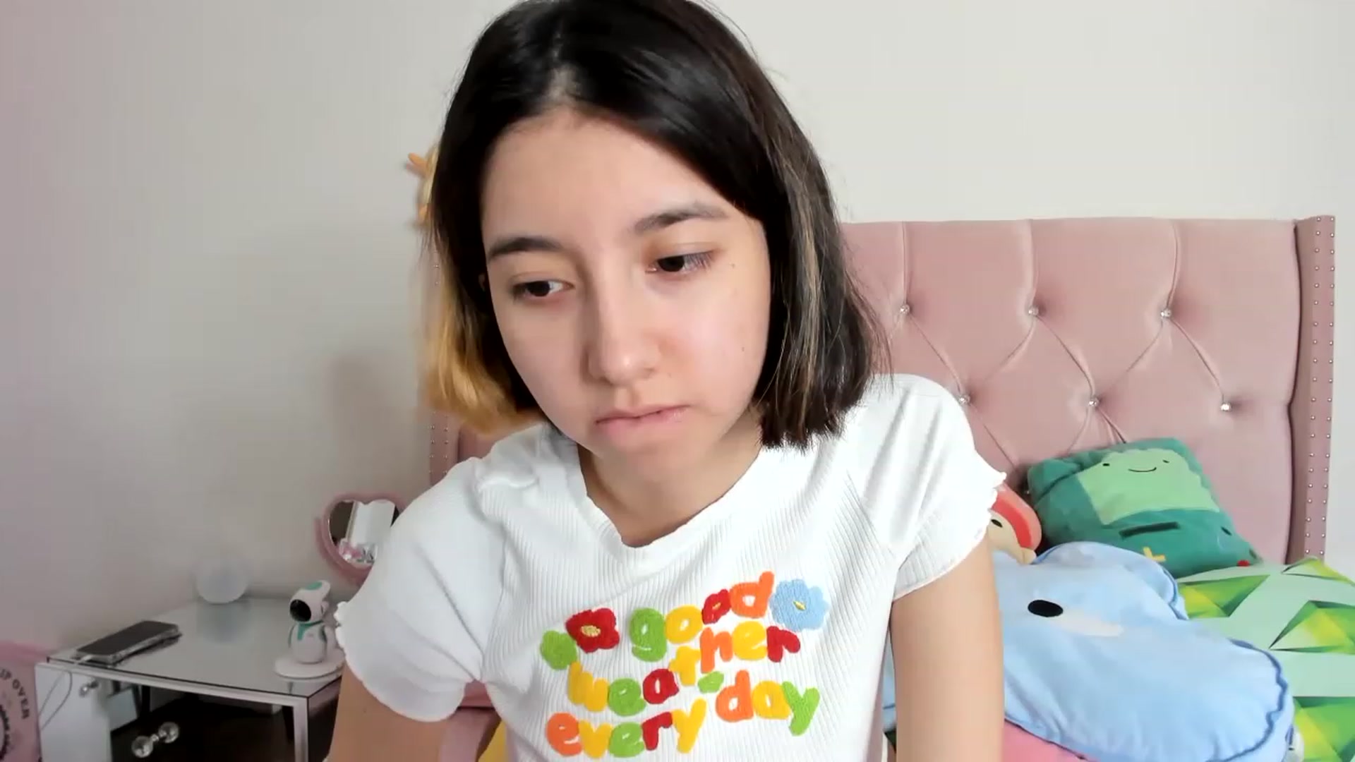 Gallery image thumbnail from Cherrycute666's myfreecams stream on, 02/10/2023, 02:41 image 4 of 20