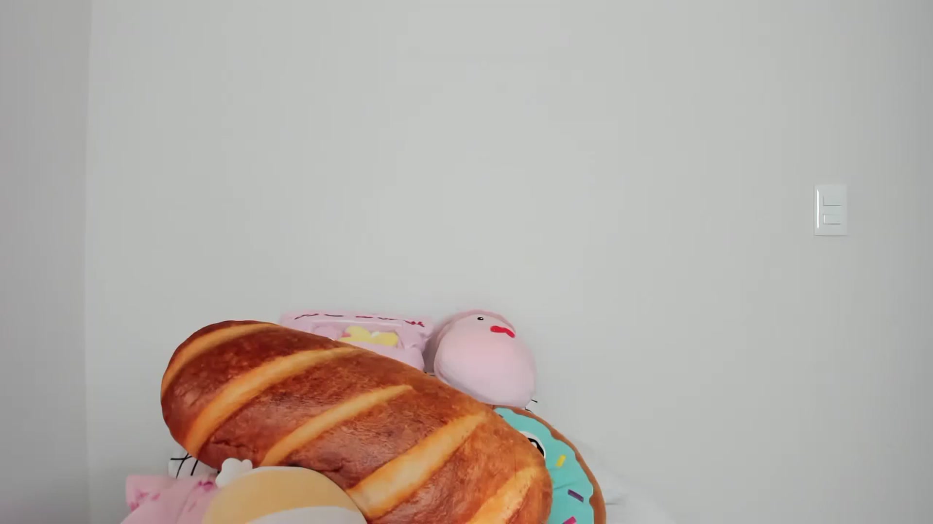 Gallery image thumbnail from Cherrycute666's myfreecams stream on, 02/11/2023, 13:06 image 18 of 20