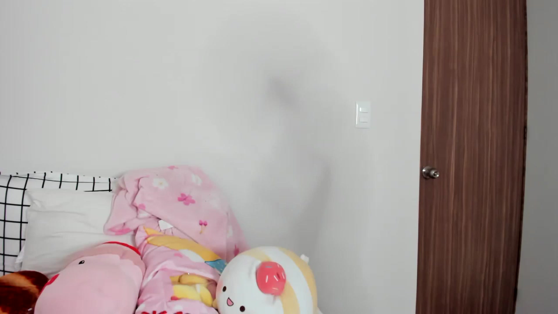 Gallery image thumbnail from Cherrycute666's myfreecams stream on, 02/11/2023, 15:21 image 3 of 20