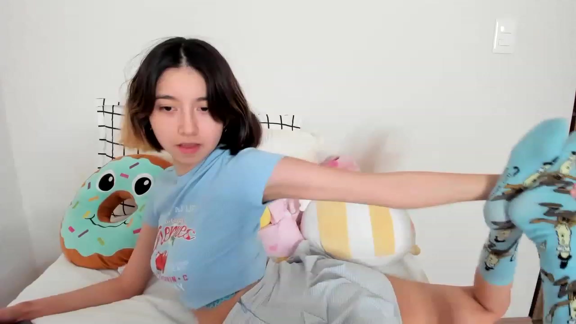 Gallery image thumbnail from Cherrycute666's myfreecams stream on, 02/12/2023, 05:43 image 9 of 20