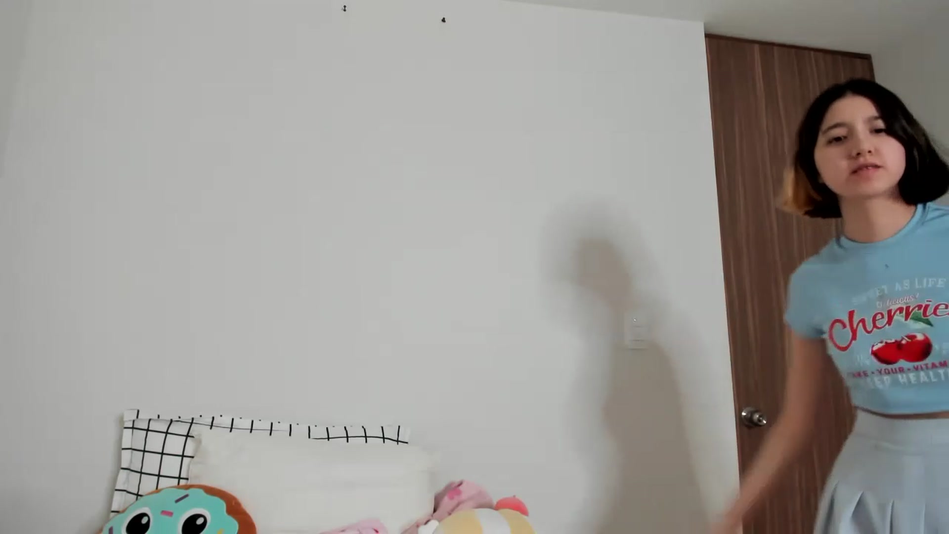 Gallery image thumbnail from Cherrycute666's myfreecams stream on, 02/12/2023, 05:43 image 15 of 20