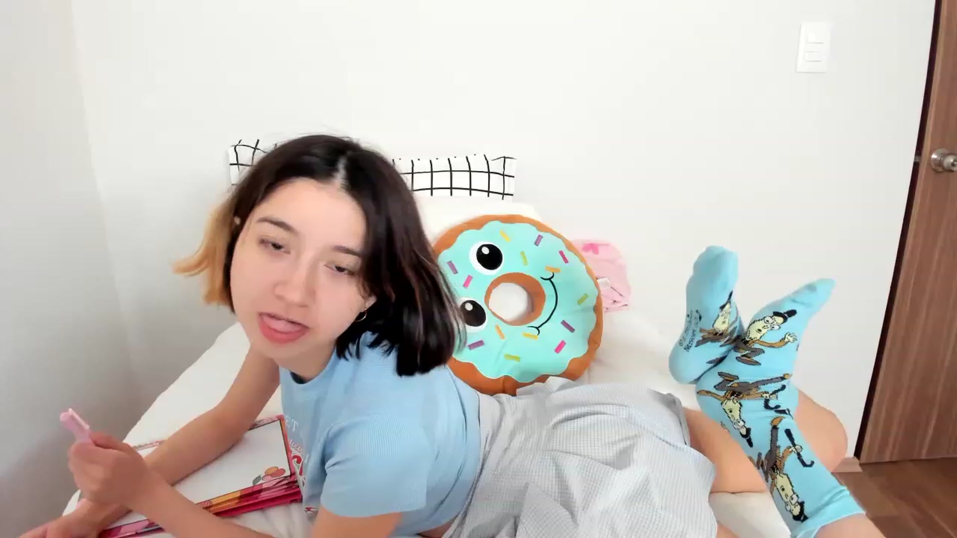 Gallery image thumbnail from Cherrycute666's myfreecams stream on, 02/12/2023, 11:12 image 7 of 20