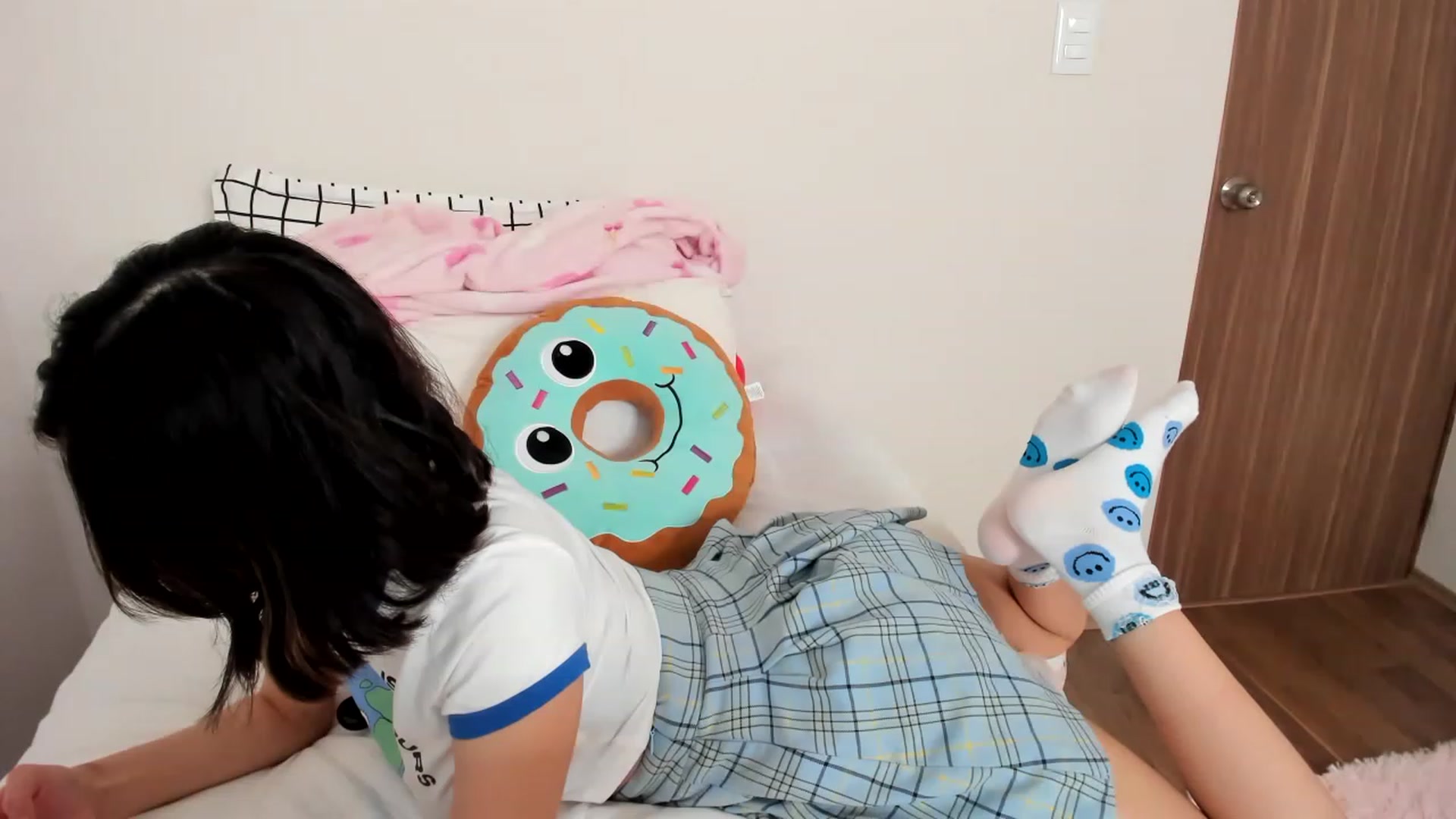 Gallery image thumbnail from Cherrycute666's myfreecams stream on, 02/12/2023, 19:40 image 4 of 20