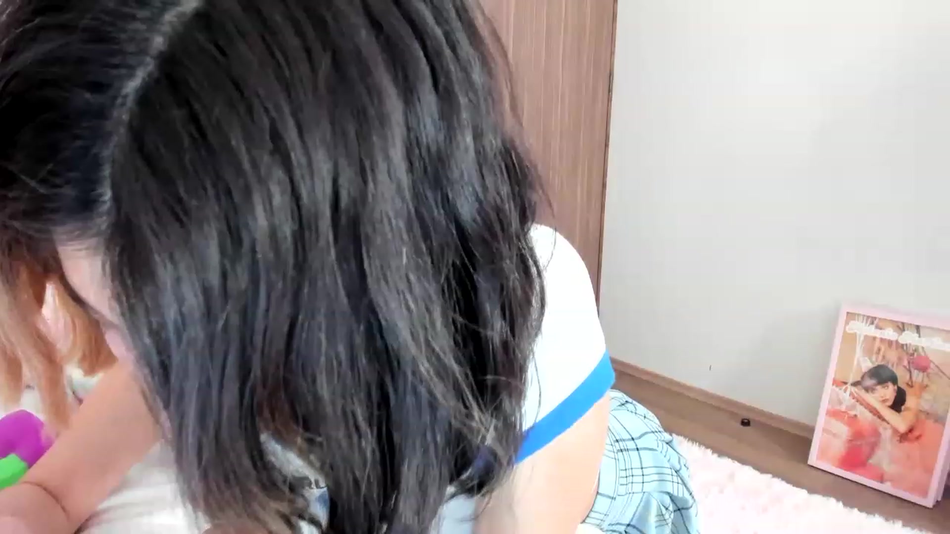 Gallery image thumbnail from Cherrycute666's myfreecams stream on, 02/13/2023, 09:17 image 13 of 20