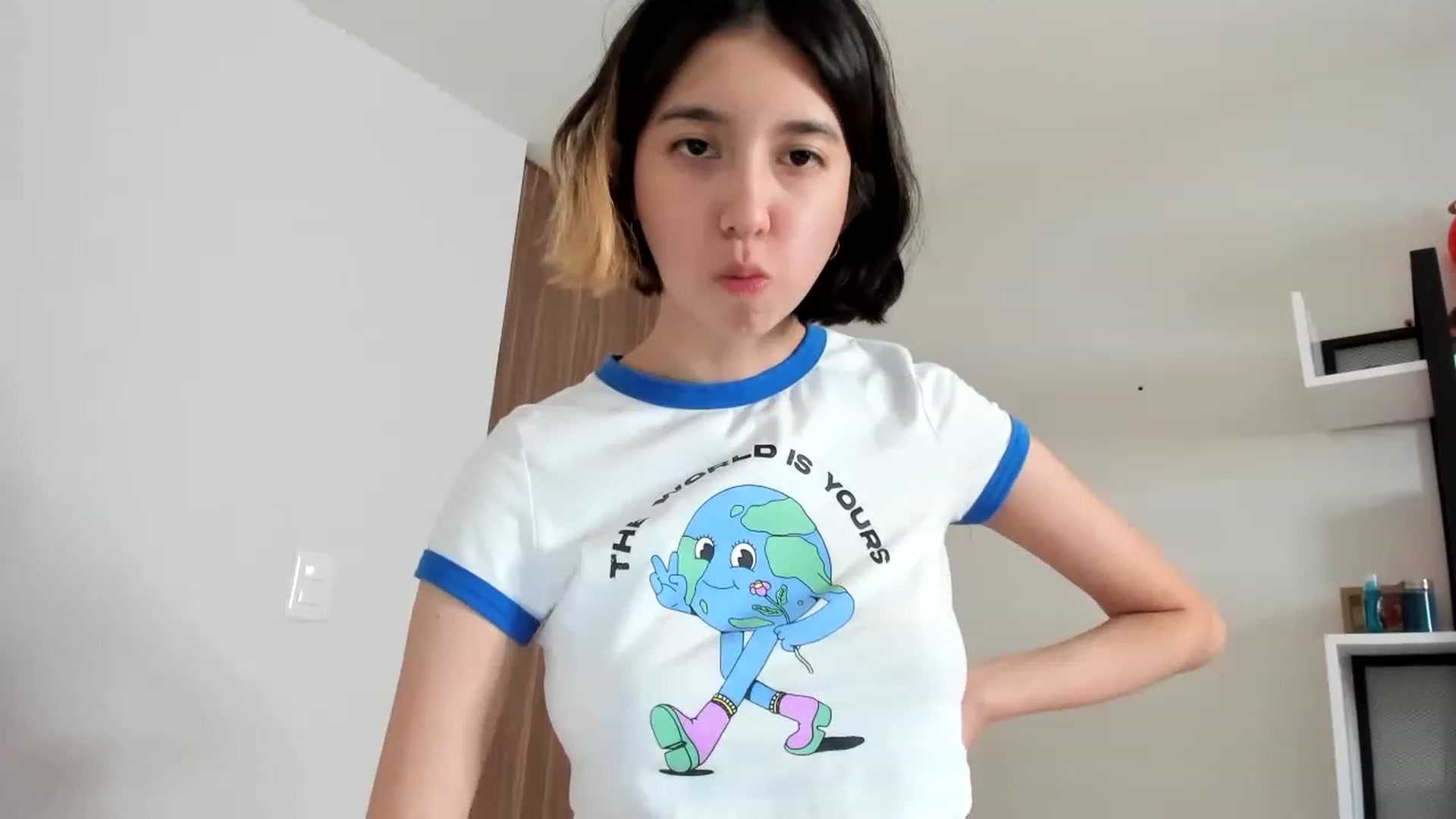 Gallery image thumbnail from Cherrycute666's myfreecams stream on, 02/13/2023, 14:13 image 12 of 20