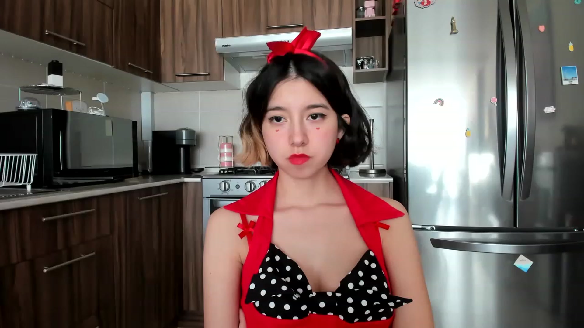 Gallery image thumbnail from Cherrycute666's myfreecams stream on, 02/14/2023, 22:35 image 5 of 20