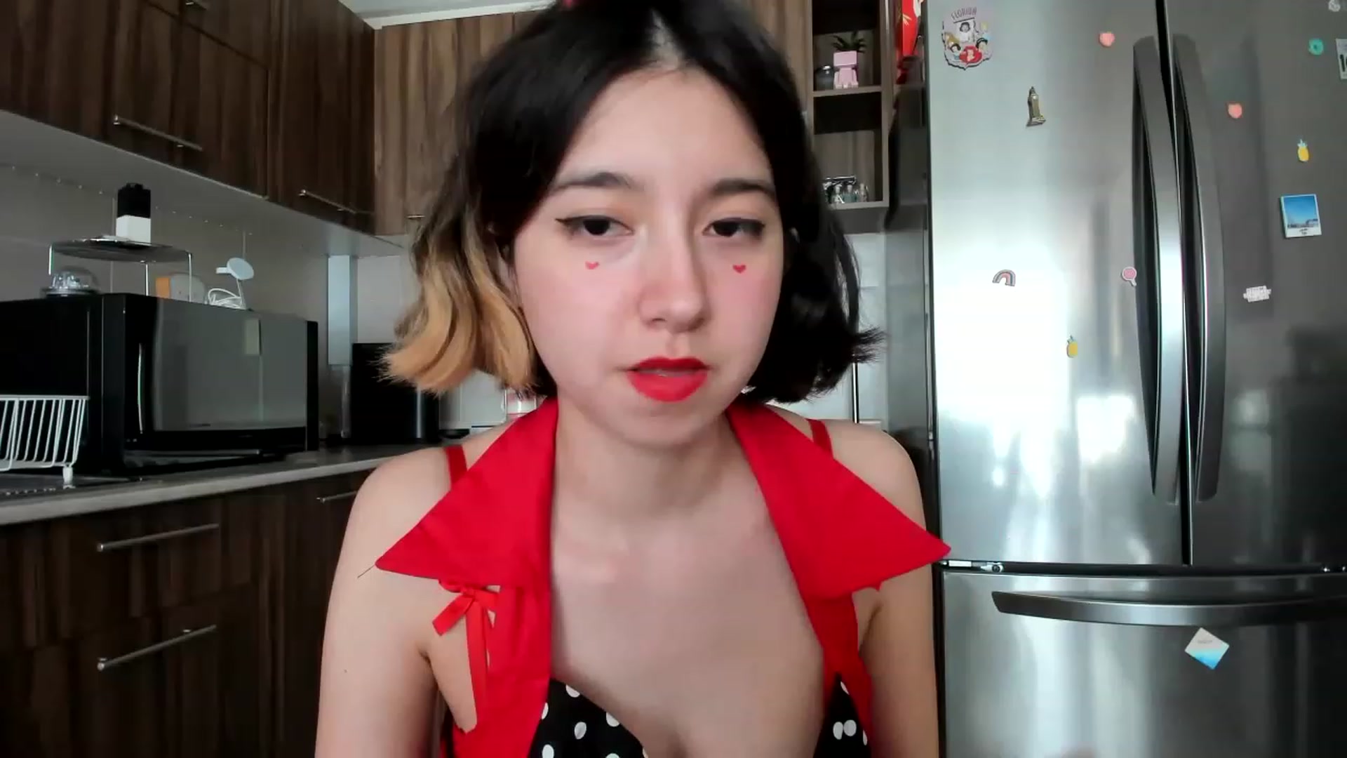 Gallery image thumbnail from Cherrycute666's myfreecams stream on, 02/14/2023, 22:35 image 4 of 20