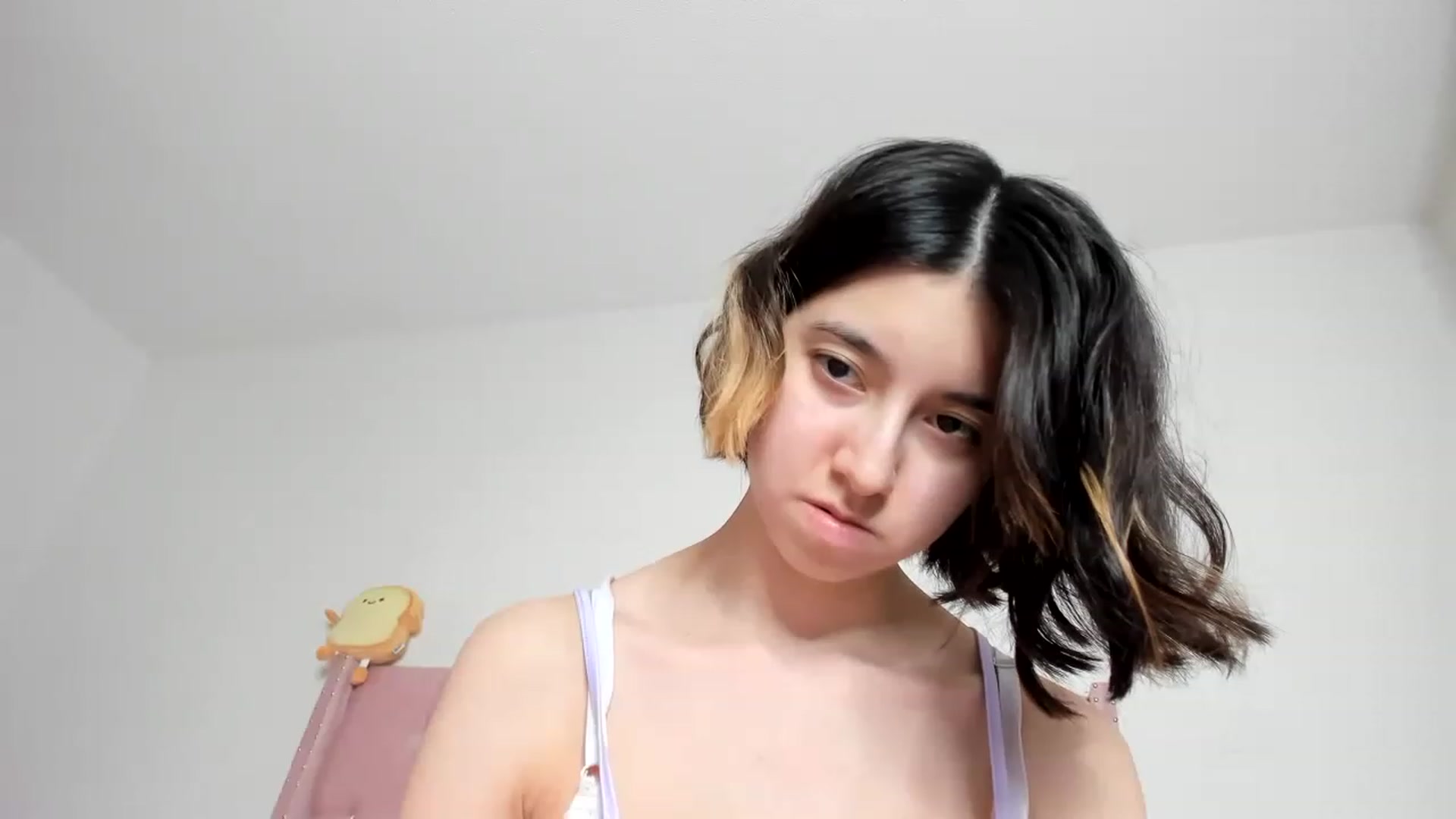 Gallery image thumbnail from Cherrycute666's myfreecams stream on, 02/17/2023, 11:44 image 20 of 20