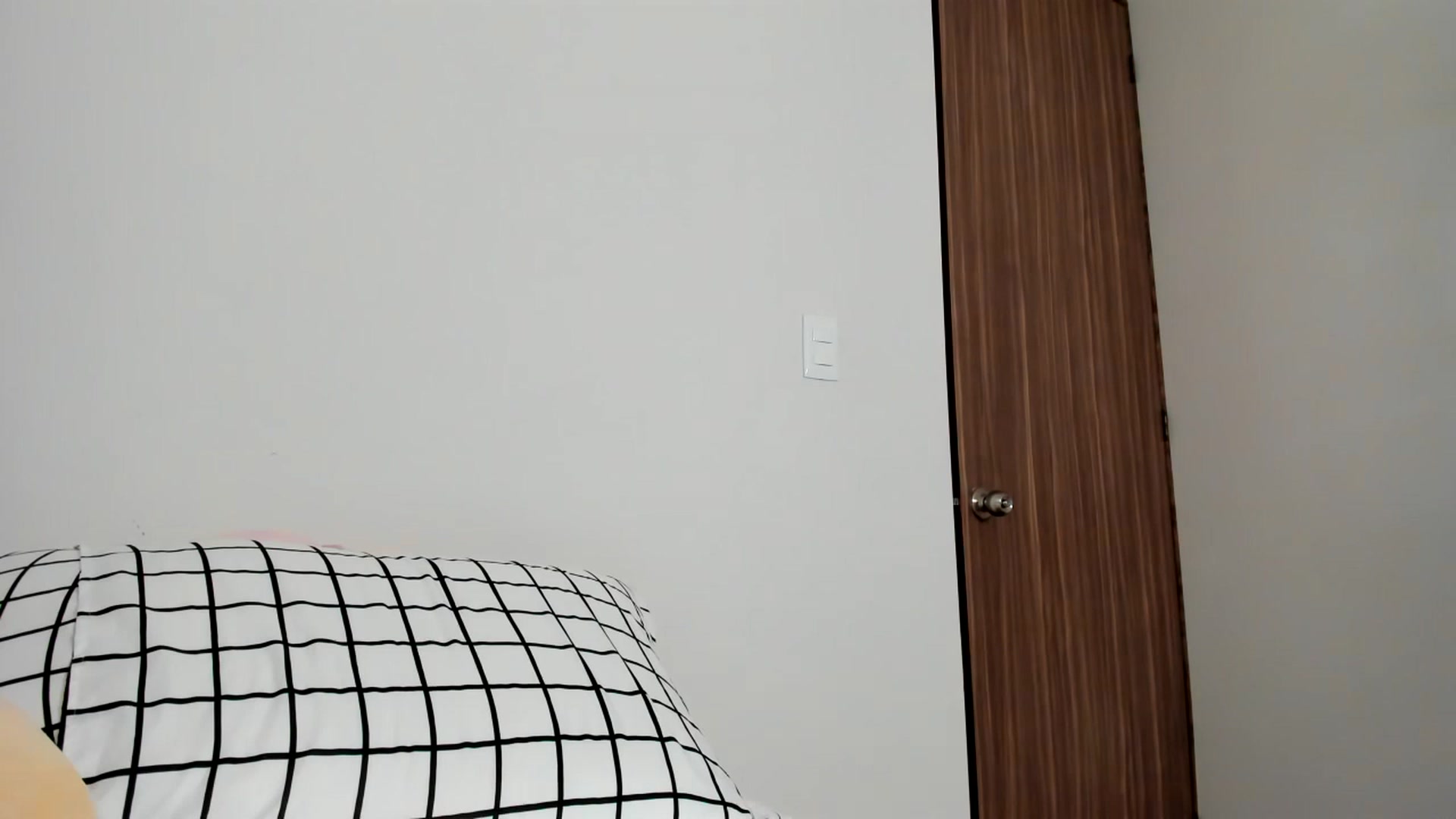 Gallery image thumbnail from Cherrycute666's myfreecams stream on, 02/18/2023, 14:45 image 3 of 20