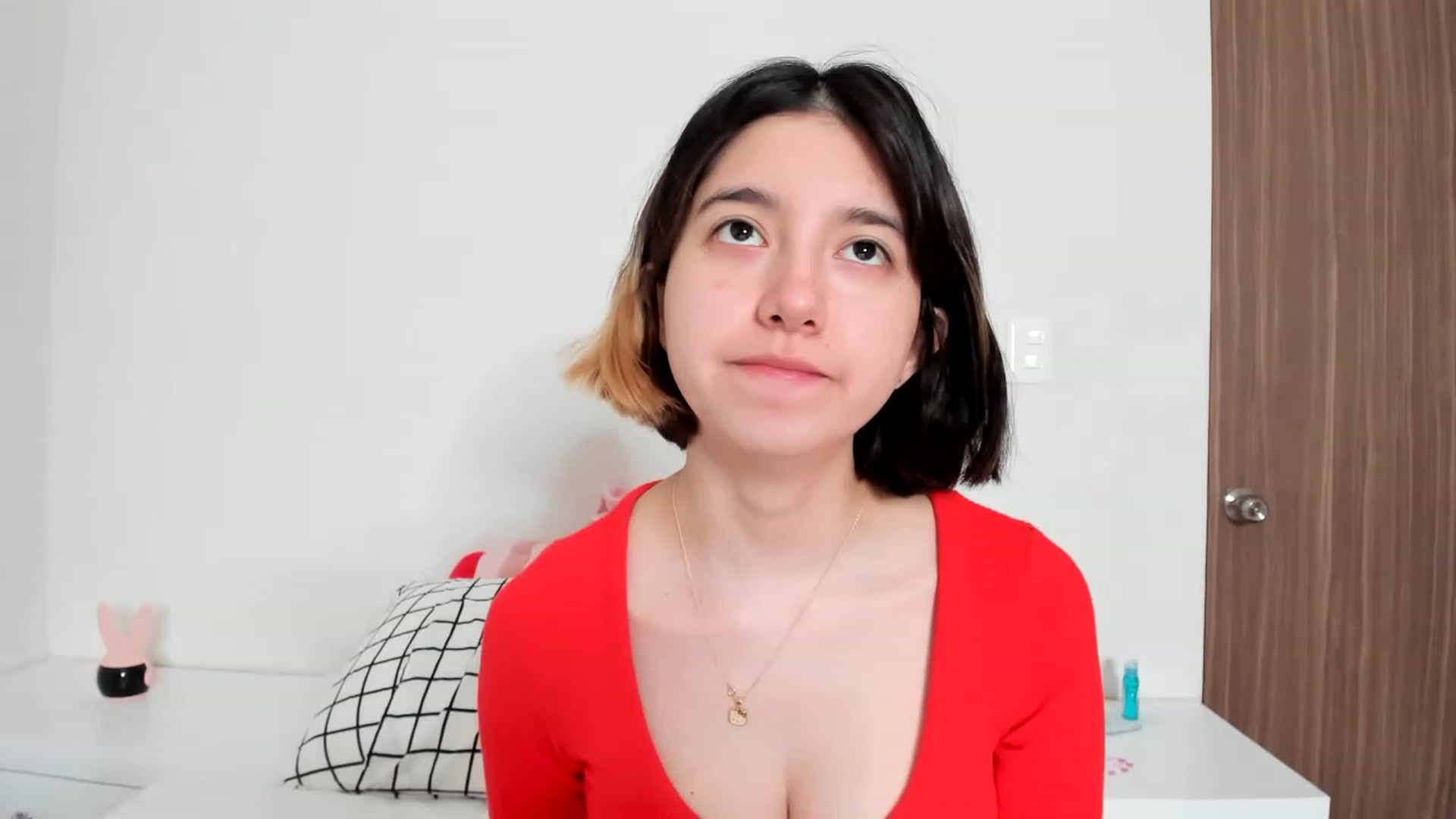 Gallery image thumbnail from Cherrycute666's myfreecams stream on, 02/20/2023, 01:14 image 16 of 20