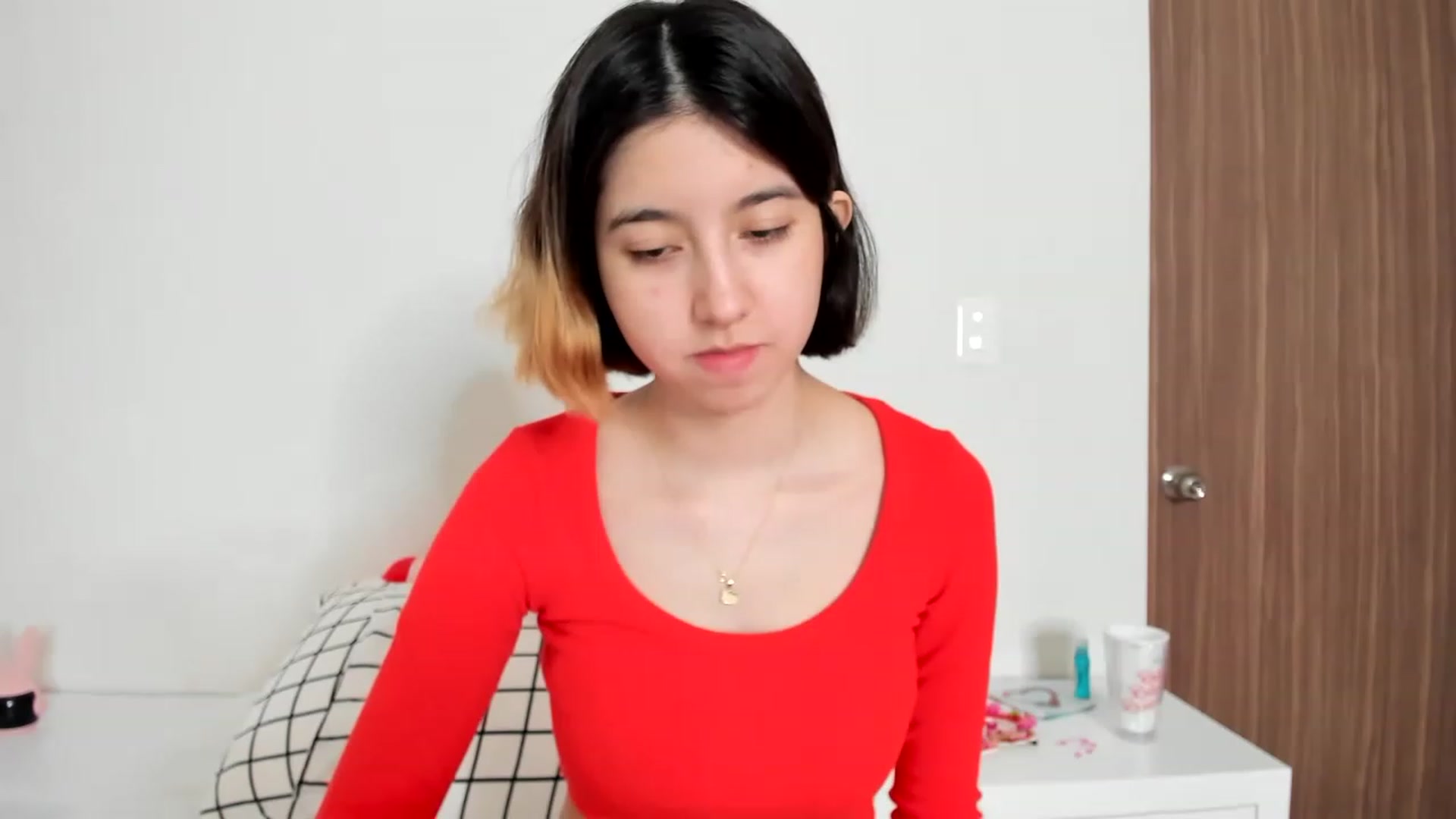 Gallery image thumbnail from Cherrycute666's myfreecams stream on, 02/20/2023, 04:00 image 12 of 20