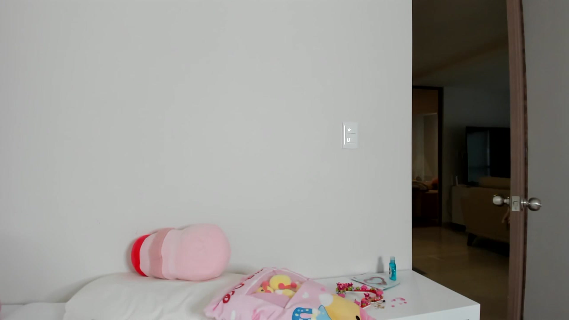 Gallery image thumbnail from Cherrycute666's myfreecams stream on, 02/20/2023, 13:26 image 1 of 20