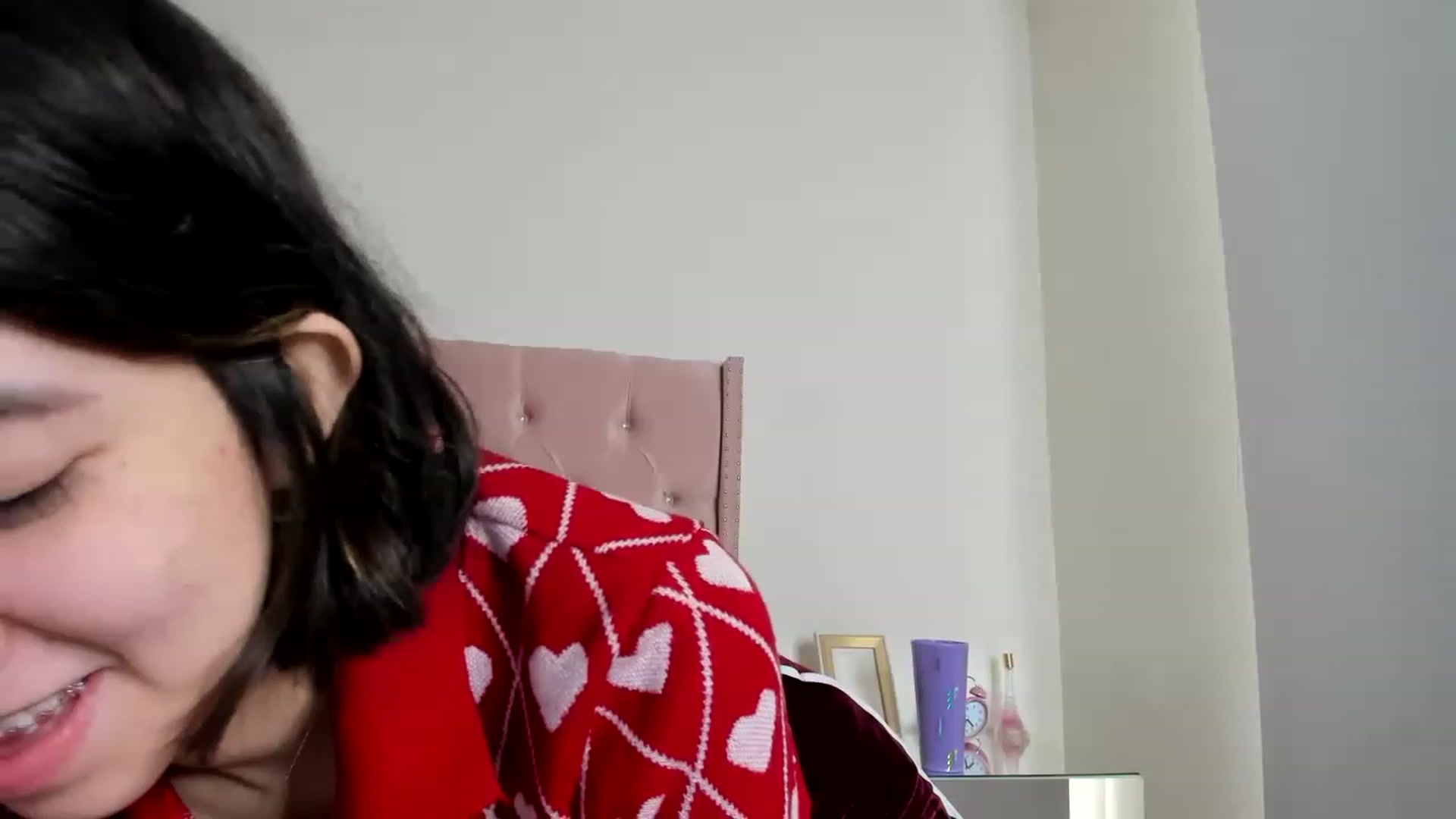 Gallery image thumbnail from Cherrycute666's myfreecams stream on, 02/22/2023, 14:46 image 17 of 20