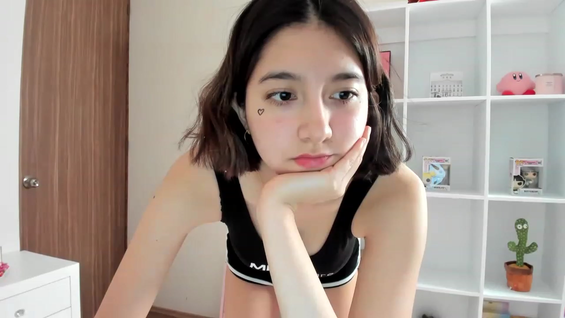 Gallery image thumbnail from Cherrycute666's myfreecams stream on, 02/23/2023, 05:19 image 4 of 20