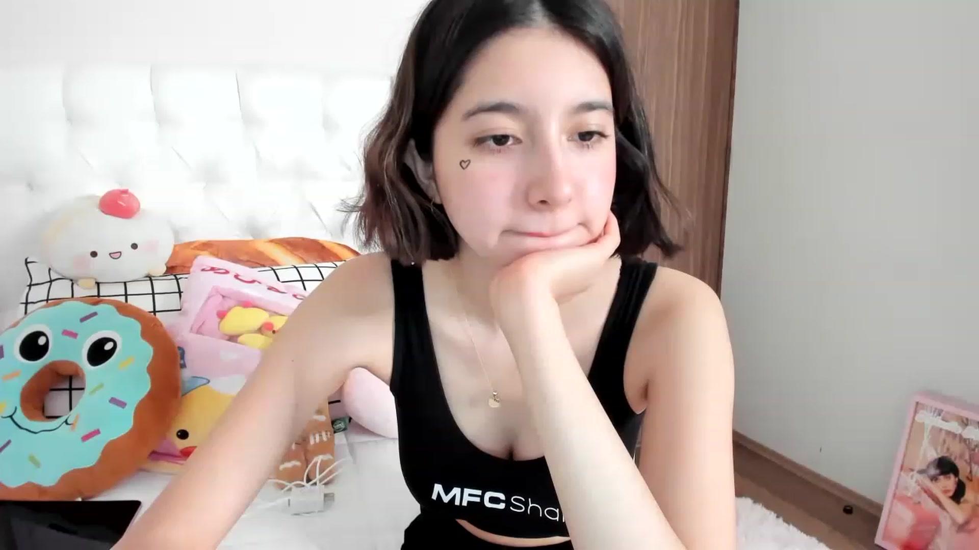 Gallery image thumbnail from Cherrycute666's myfreecams stream on, 02/23/2023, 05:19 image 9 of 20