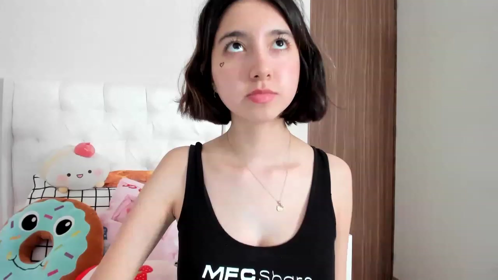 Gallery image thumbnail from Cherrycute666's myfreecams stream on, 02/23/2023, 06:50 image 8 of 20