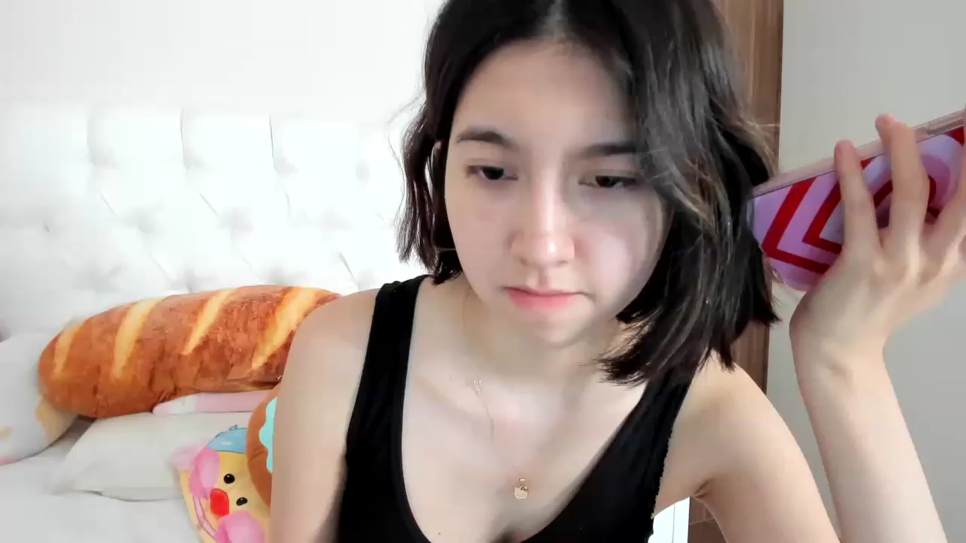 Gallery image thumbnail from Cherrycute666's myfreecams stream on, 02/23/2023, 14:09 image 12 of 20