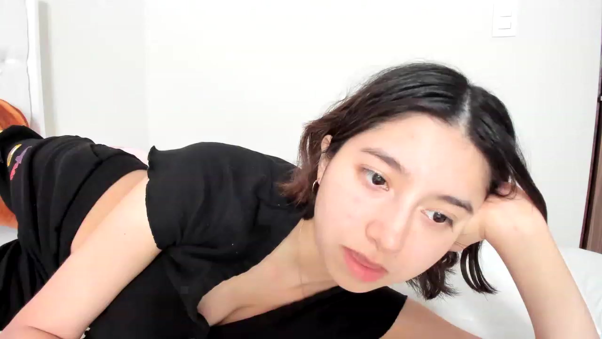 Gallery image thumbnail from Cherrycute666's myfreecams stream on, 02/24/2023, 11:12 image 13 of 20