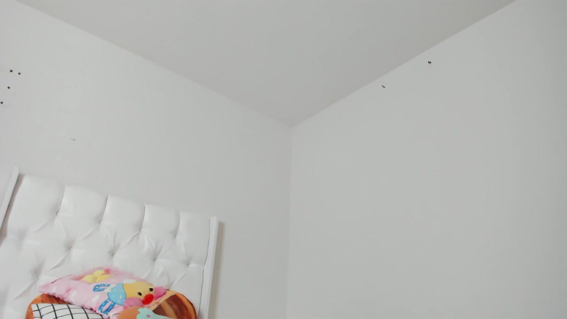 Gallery image thumbnail from Cherrycute666's myfreecams stream on, 02/24/2023, 11:12 image 19 of 20