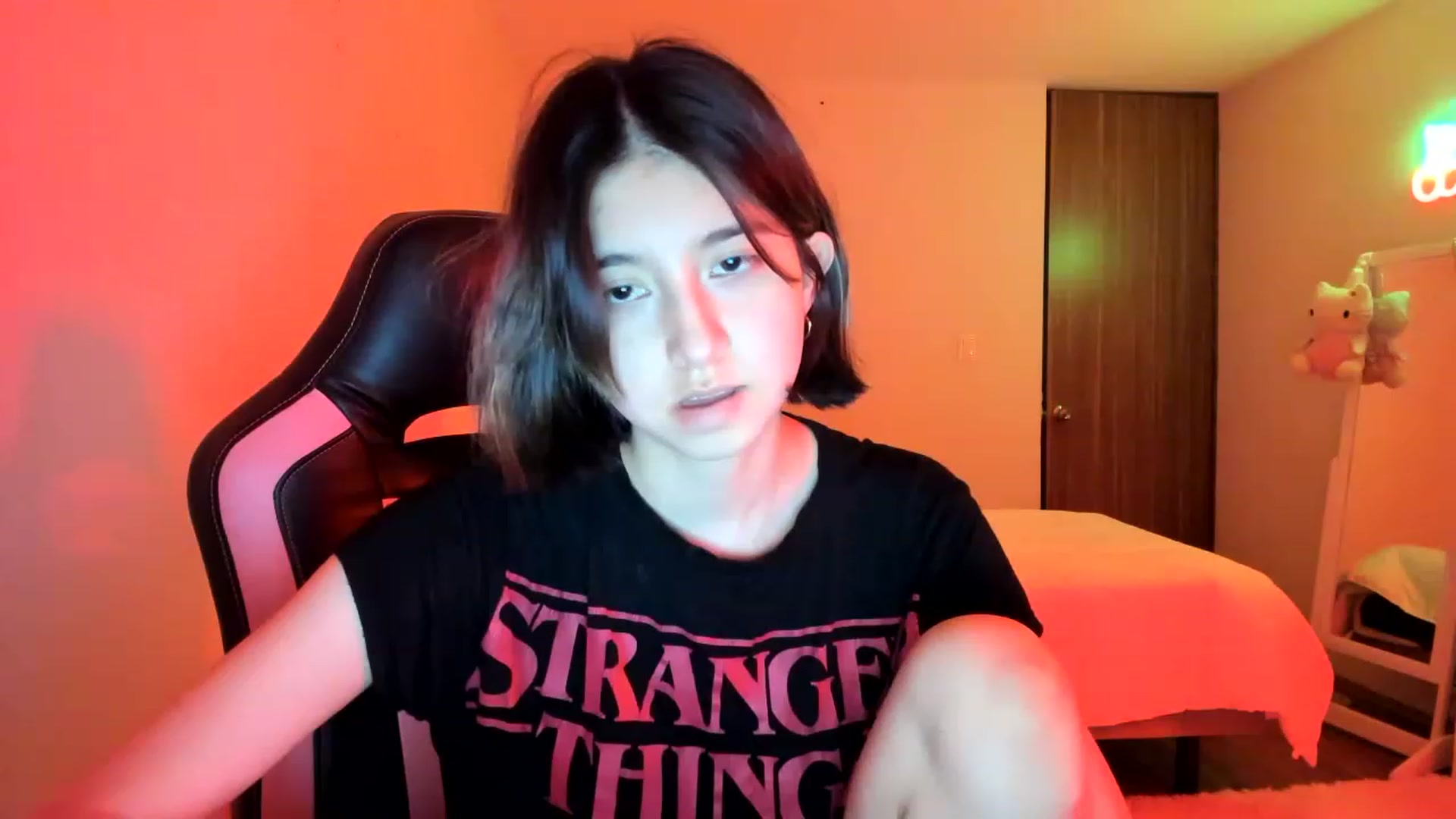 Gallery image thumbnail from Cherrycute666's myfreecams stream on, 02/25/2023, 14:08 image 11 of 20