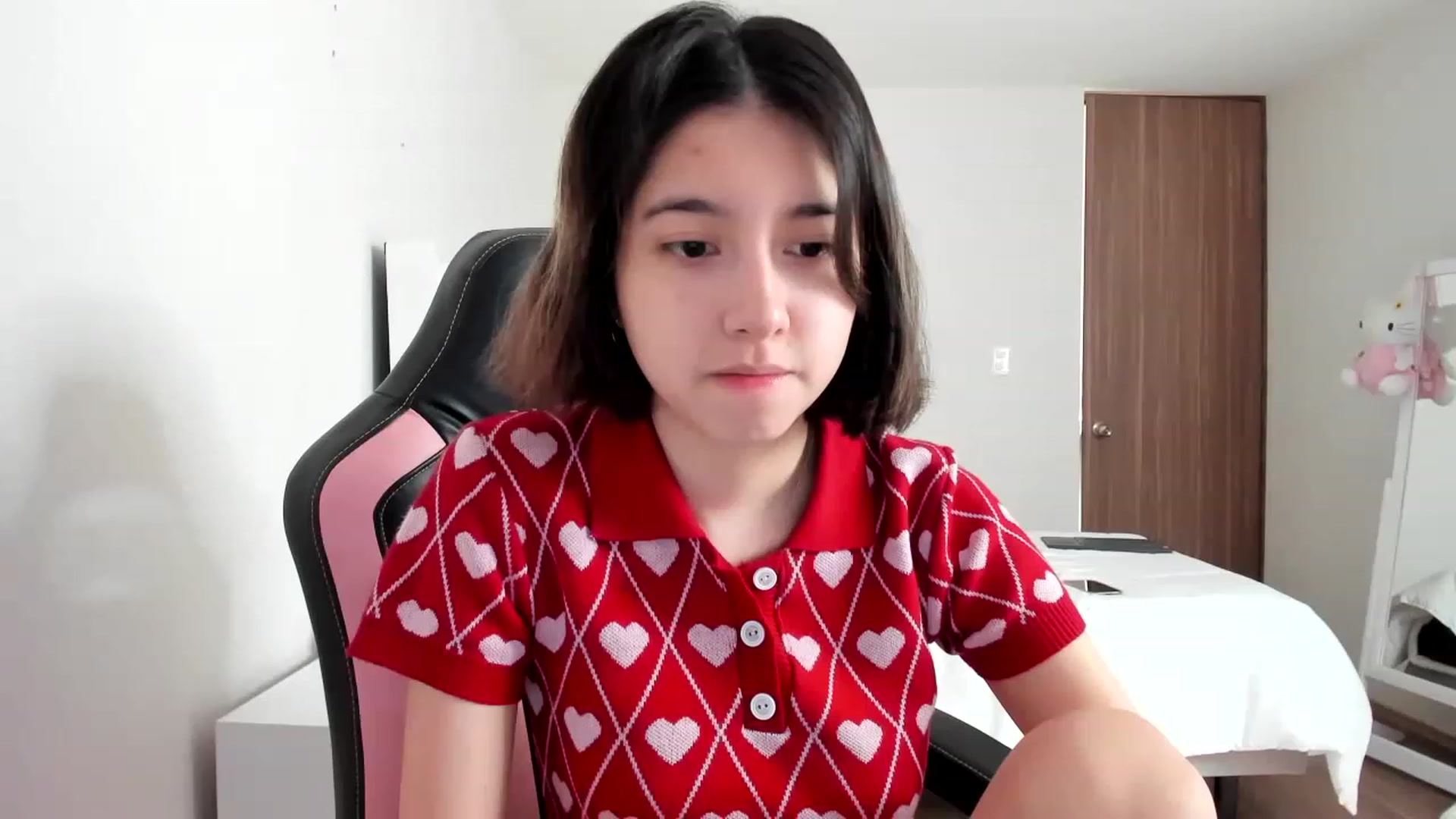 Gallery image thumbnail from Cherrycute666's myfreecams stream on, 02/25/2023, 23:20 image 12 of 20