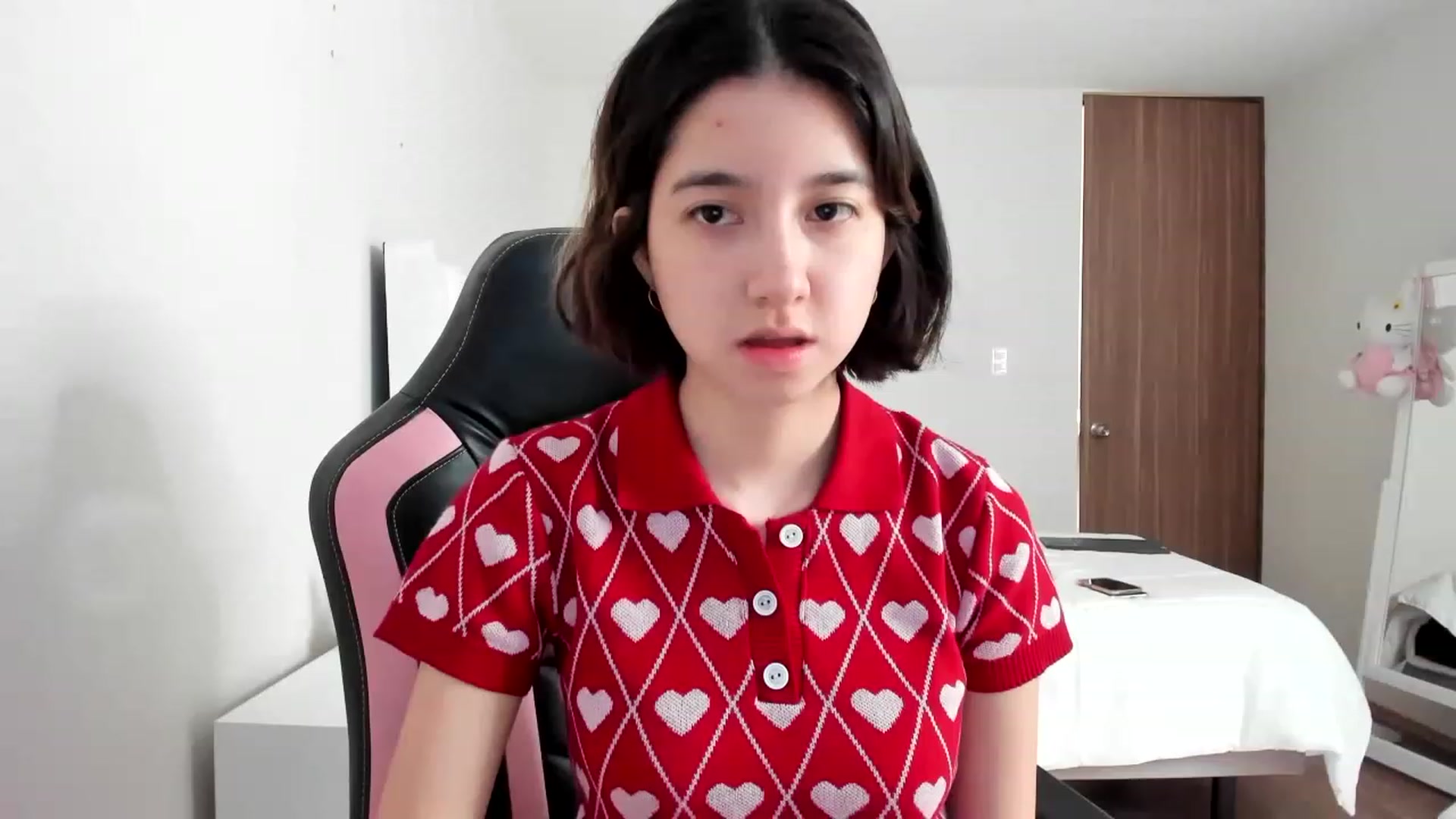 Gallery image thumbnail from Cherrycute666's myfreecams stream on, 02/25/2023, 23:20 image 1 of 20