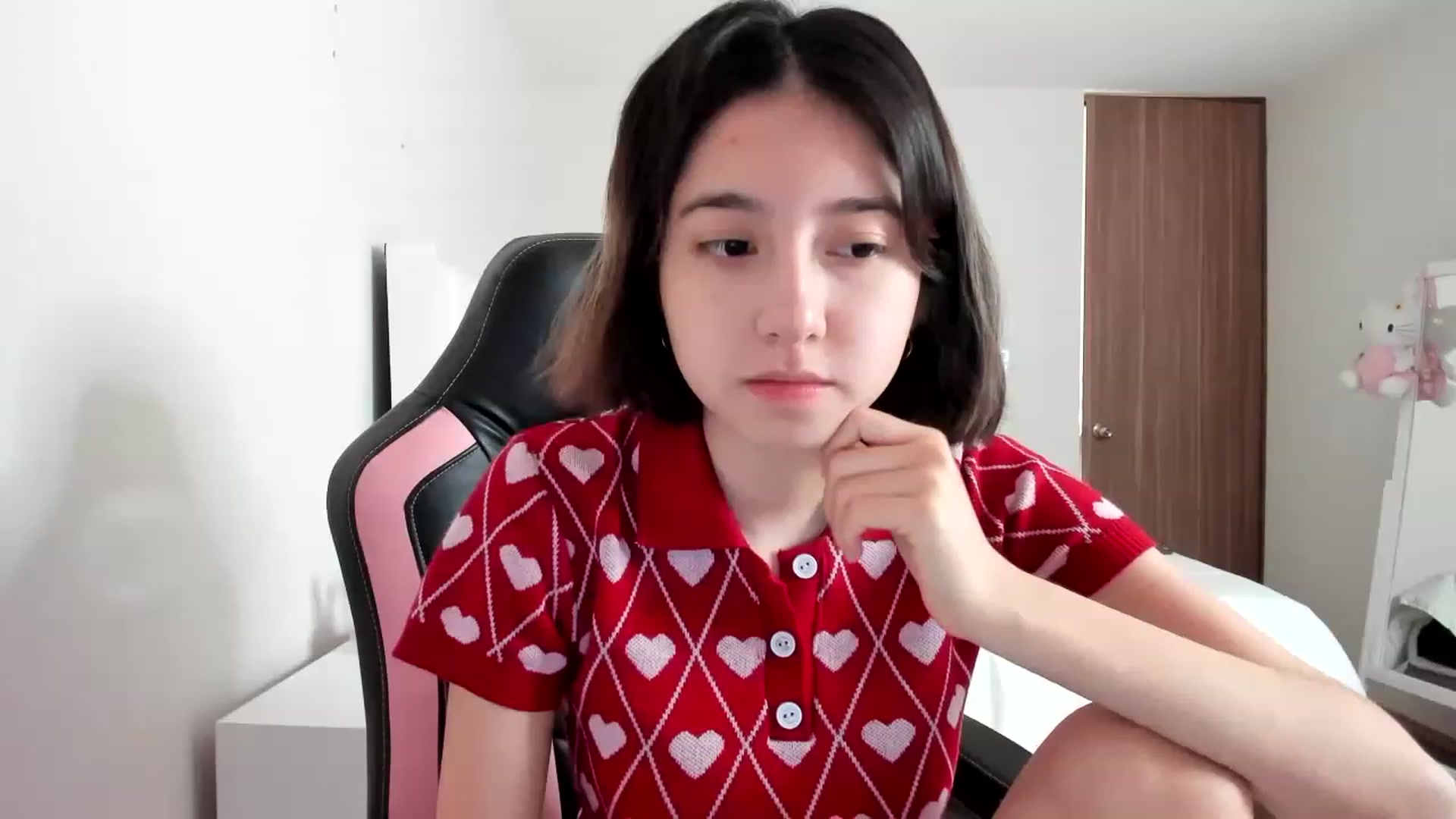 Gallery image thumbnail from Cherrycute666's myfreecams stream on, 02/25/2023, 23:20 image 9 of 20