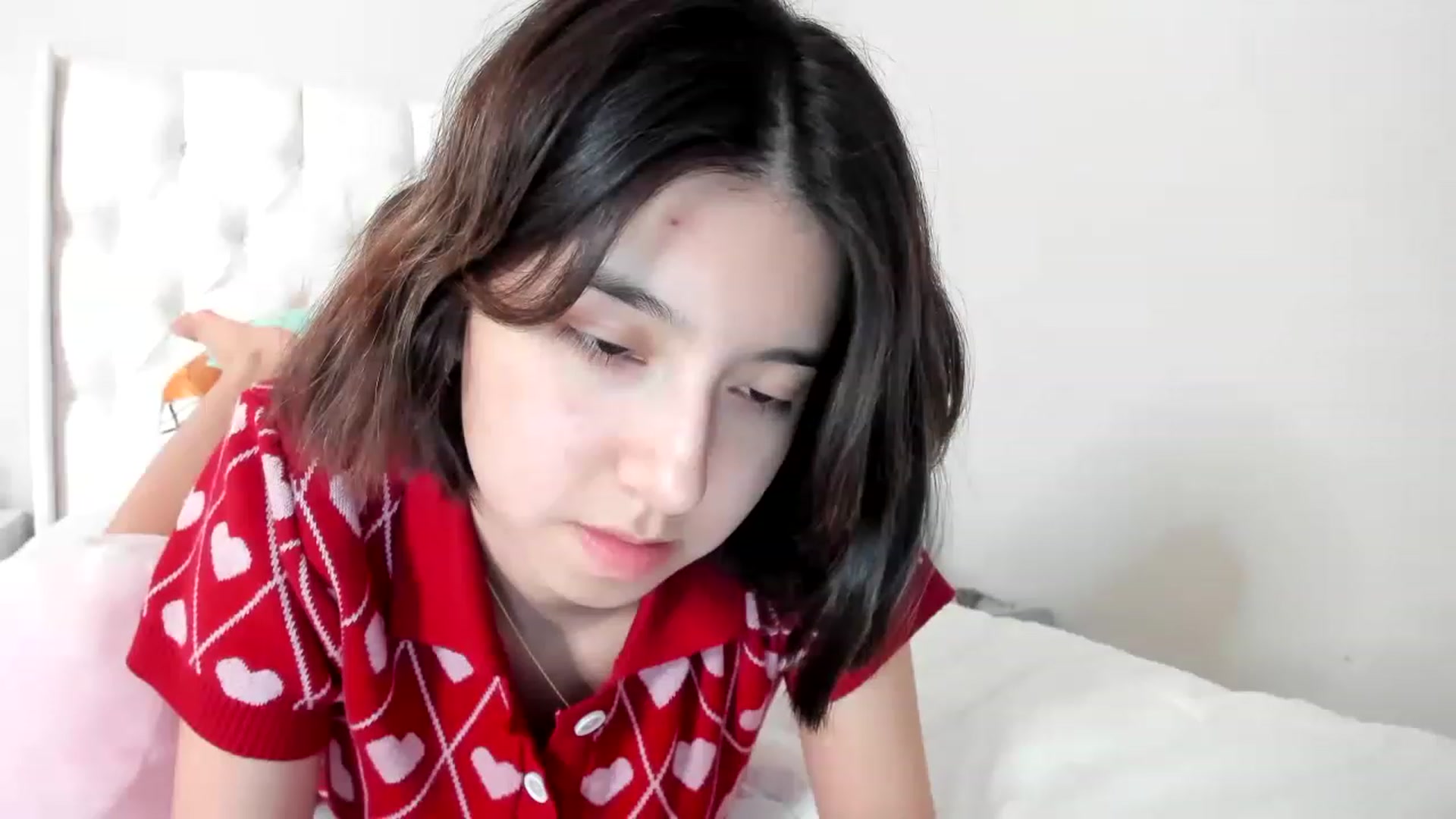 Gallery image thumbnail from Cherrycute666's myfreecams stream on, 02/26/2023, 02:04 image 13 of 20