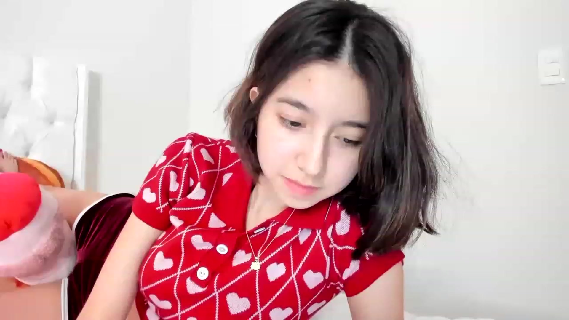 Gallery image thumbnail from Cherrycute666's myfreecams stream on, 02/26/2023, 02:04 image 18 of 20