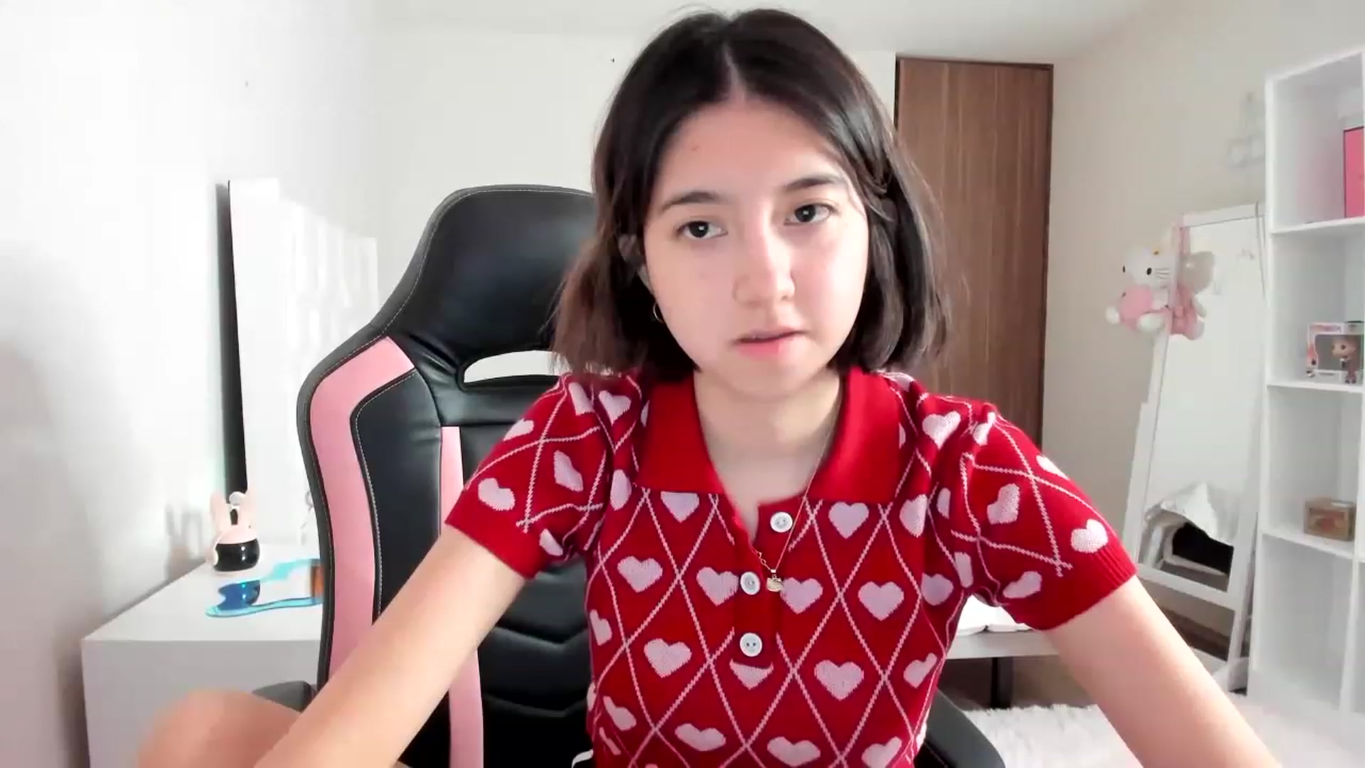 Gallery image thumbnail from Cherrycute666's myfreecams stream on, 02/26/2023, 07:50 image 12 of 20