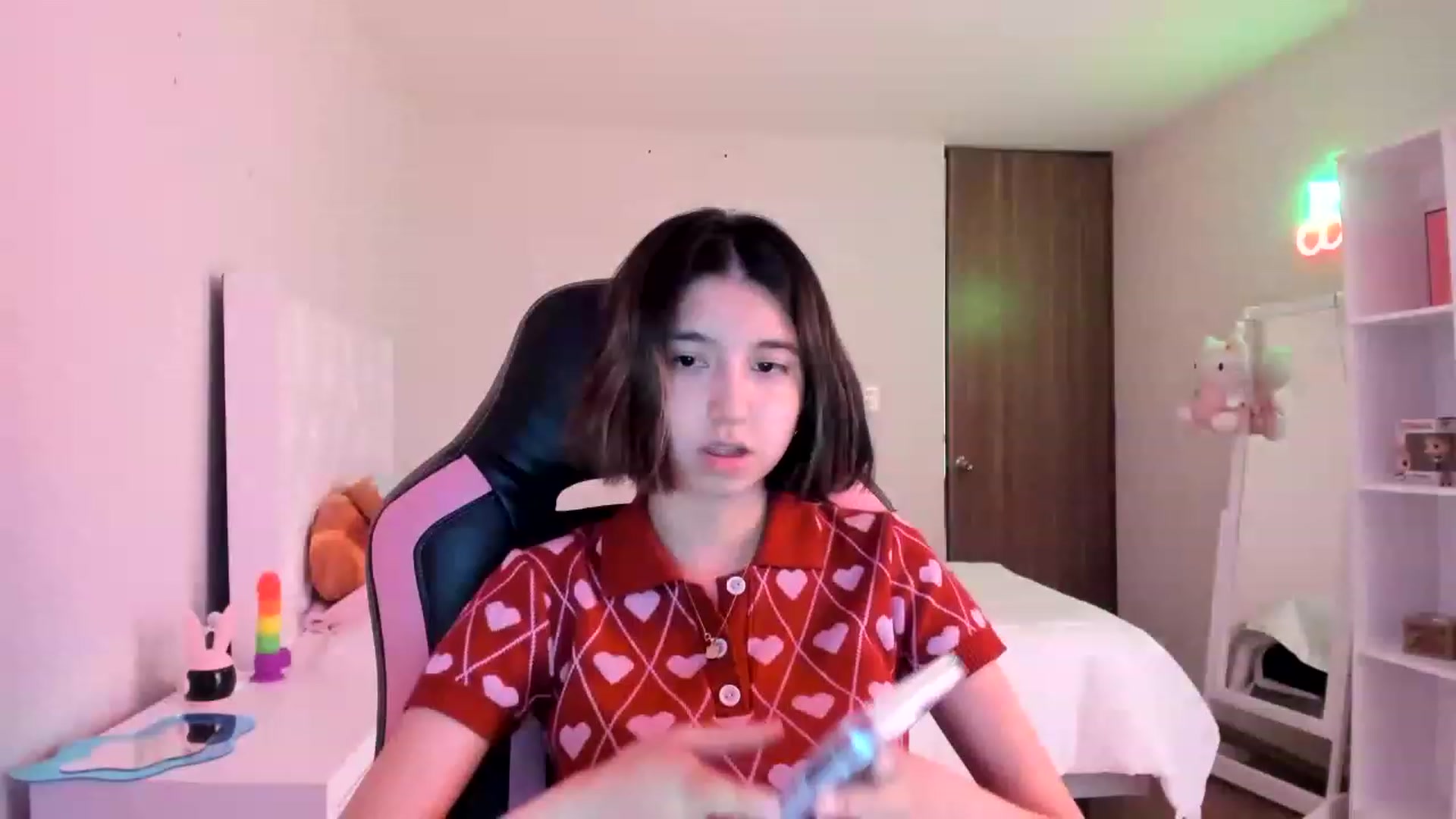 Gallery image thumbnail from Cherrycute666's myfreecams stream on, 02/26/2023, 14:53 image 16 of 20