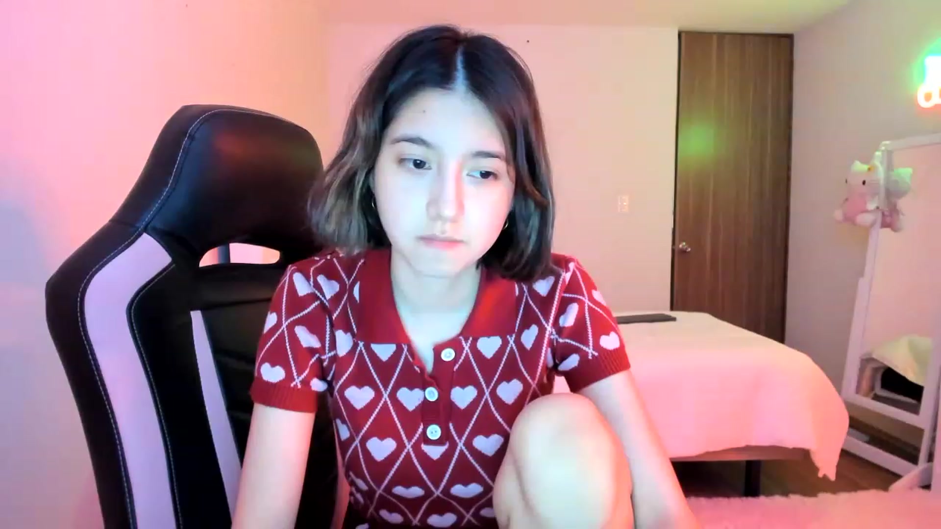 Gallery image thumbnail from Cherrycute666's myfreecams stream on, 02/26/2023, 14:53 image 2 of 20
