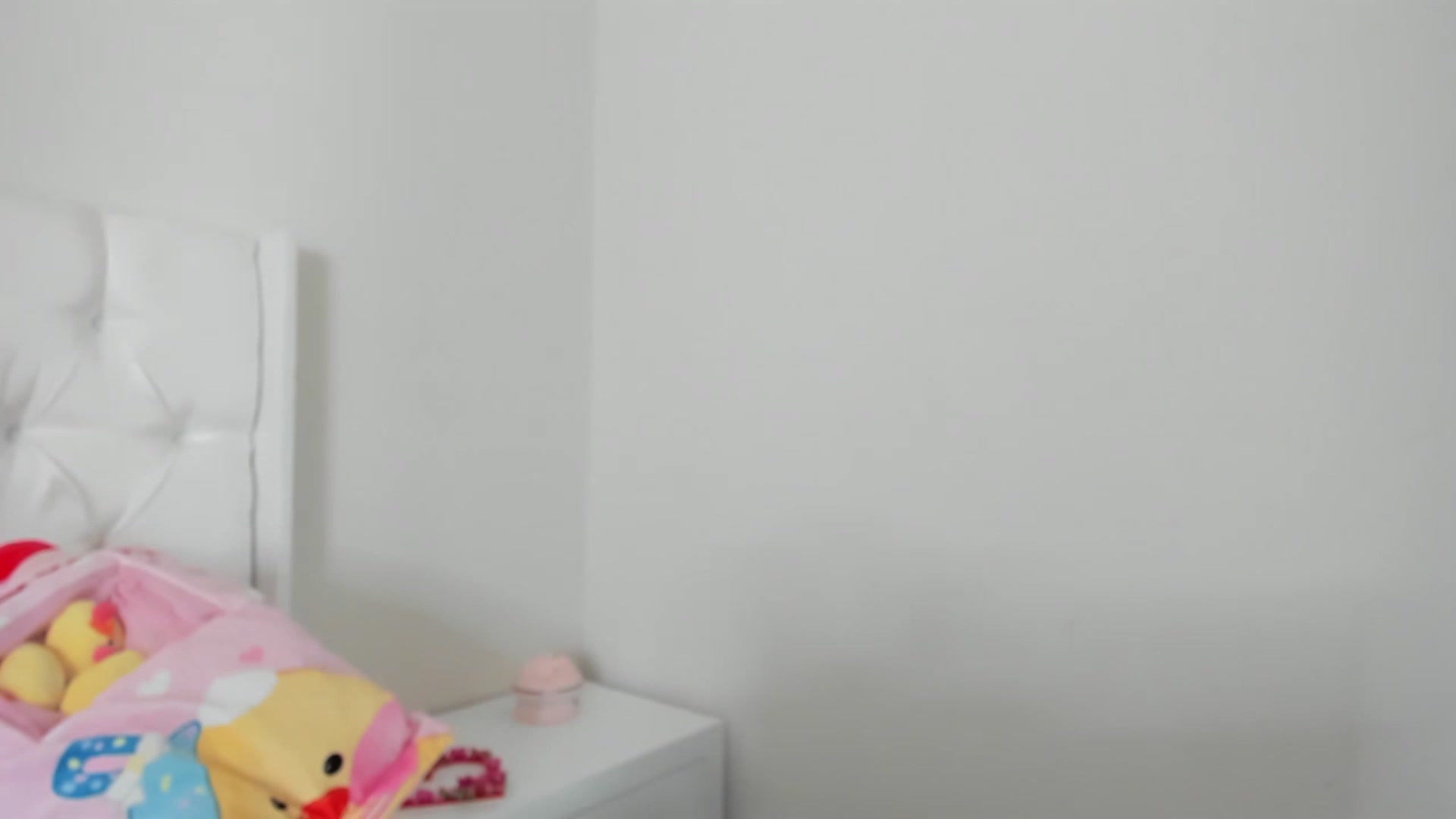 Gallery image thumbnail from Cherrycute666's myfreecams stream on, 02/26/2023, 21:03 image 13 of 20