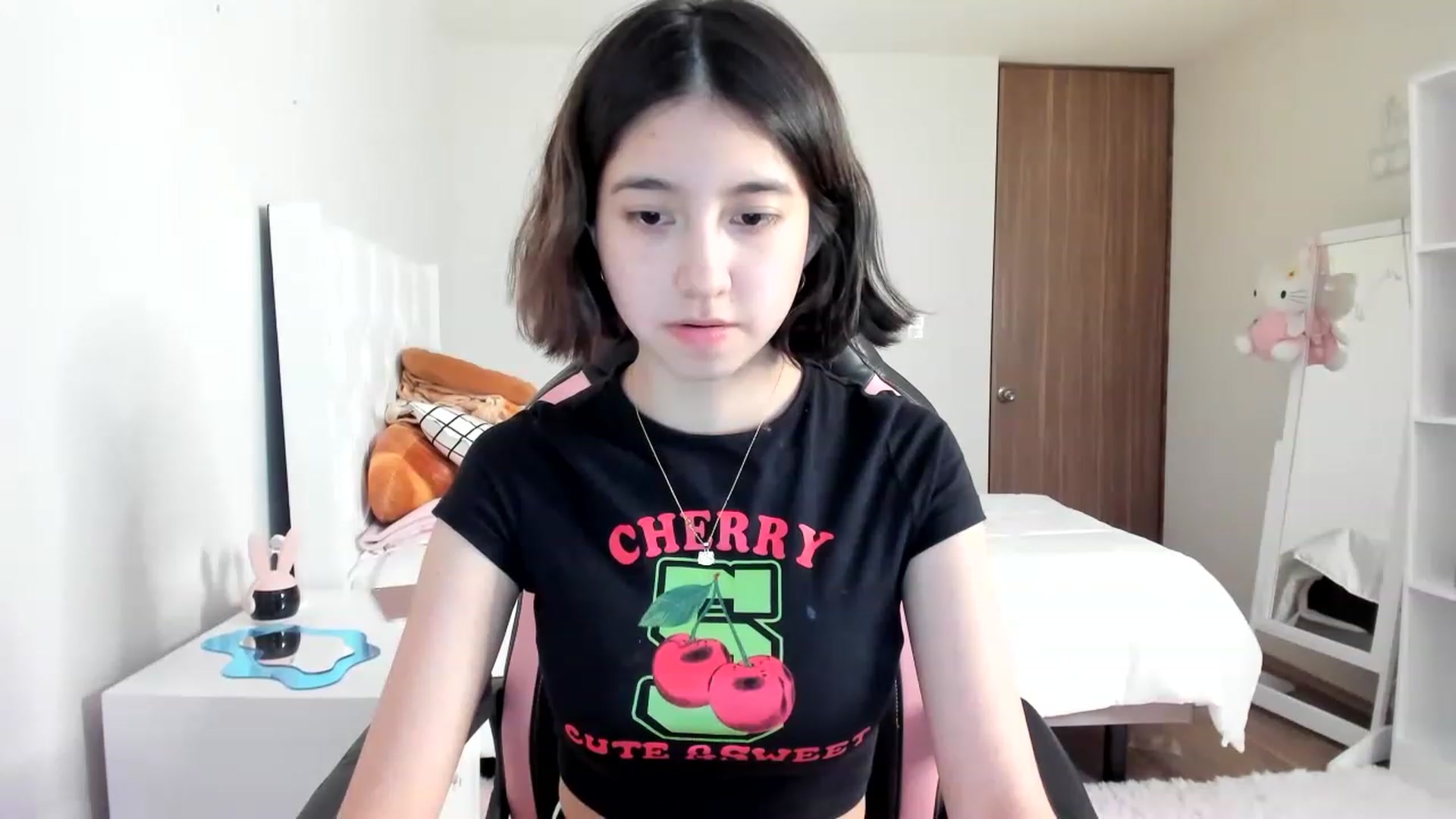 Gallery image thumbnail from Cherrycute666's myfreecams stream on, 02/27/2023, 04:30 image 11 of 20