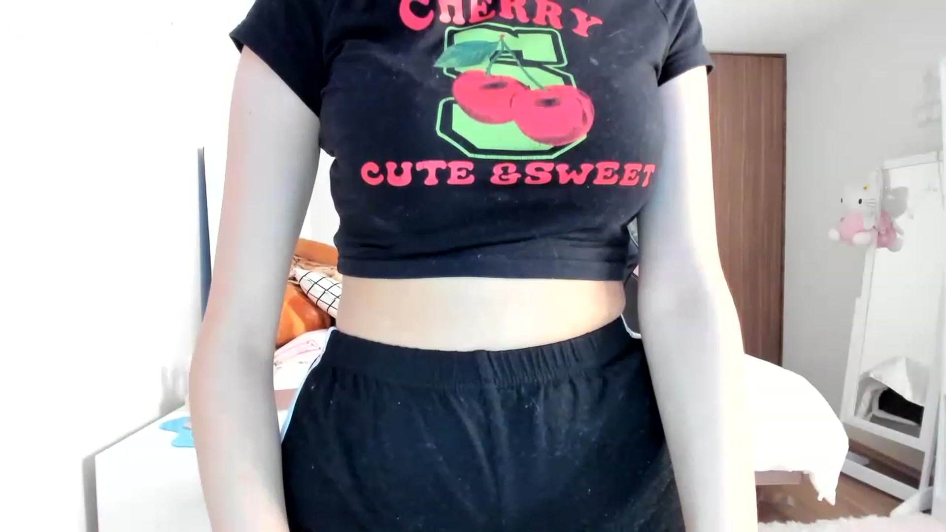 Gallery image thumbnail from Cherrycute666's myfreecams stream on, 02/27/2023, 04:30 image 18 of 20