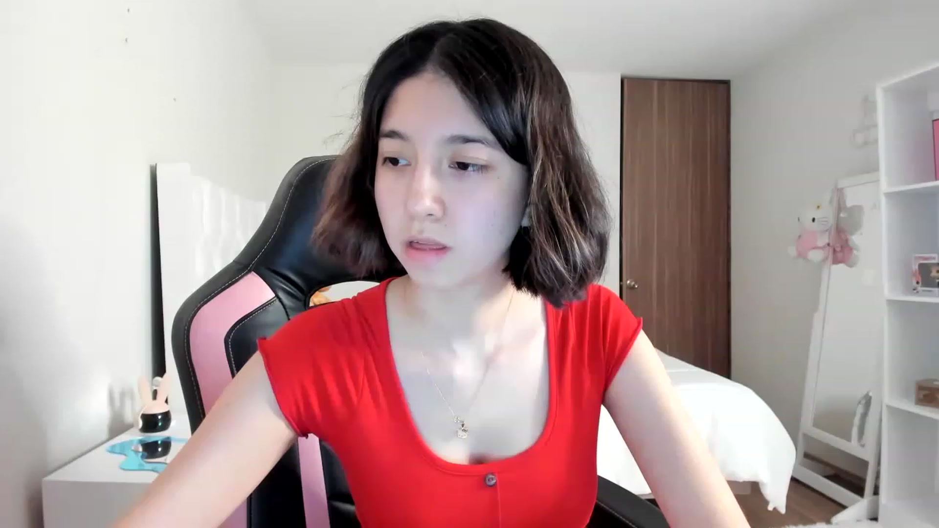 Gallery image thumbnail from Cherrycute666's myfreecams stream on, 02/27/2023, 08:48 image 4 of 20