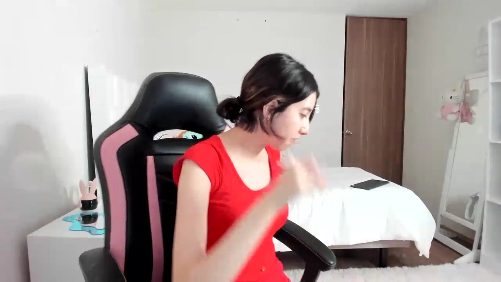 Gallery image thumbnail from Cherrycute666's myfreecams stream on, 02/27/2023, 10:22 image 12 of 20