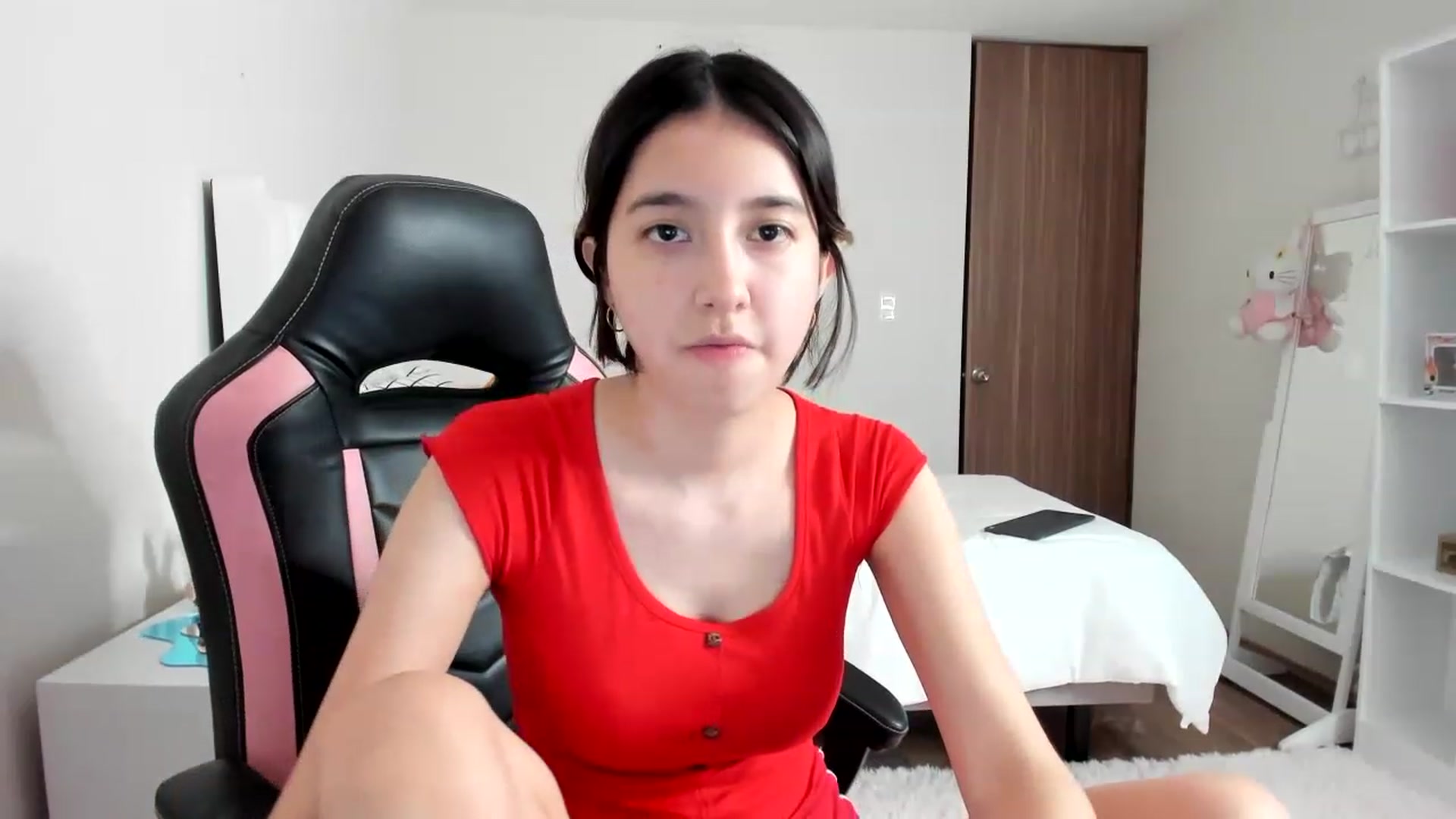 Gallery image thumbnail from Cherrycute666's myfreecams stream on, 02/27/2023, 10:22 image 10 of 20
