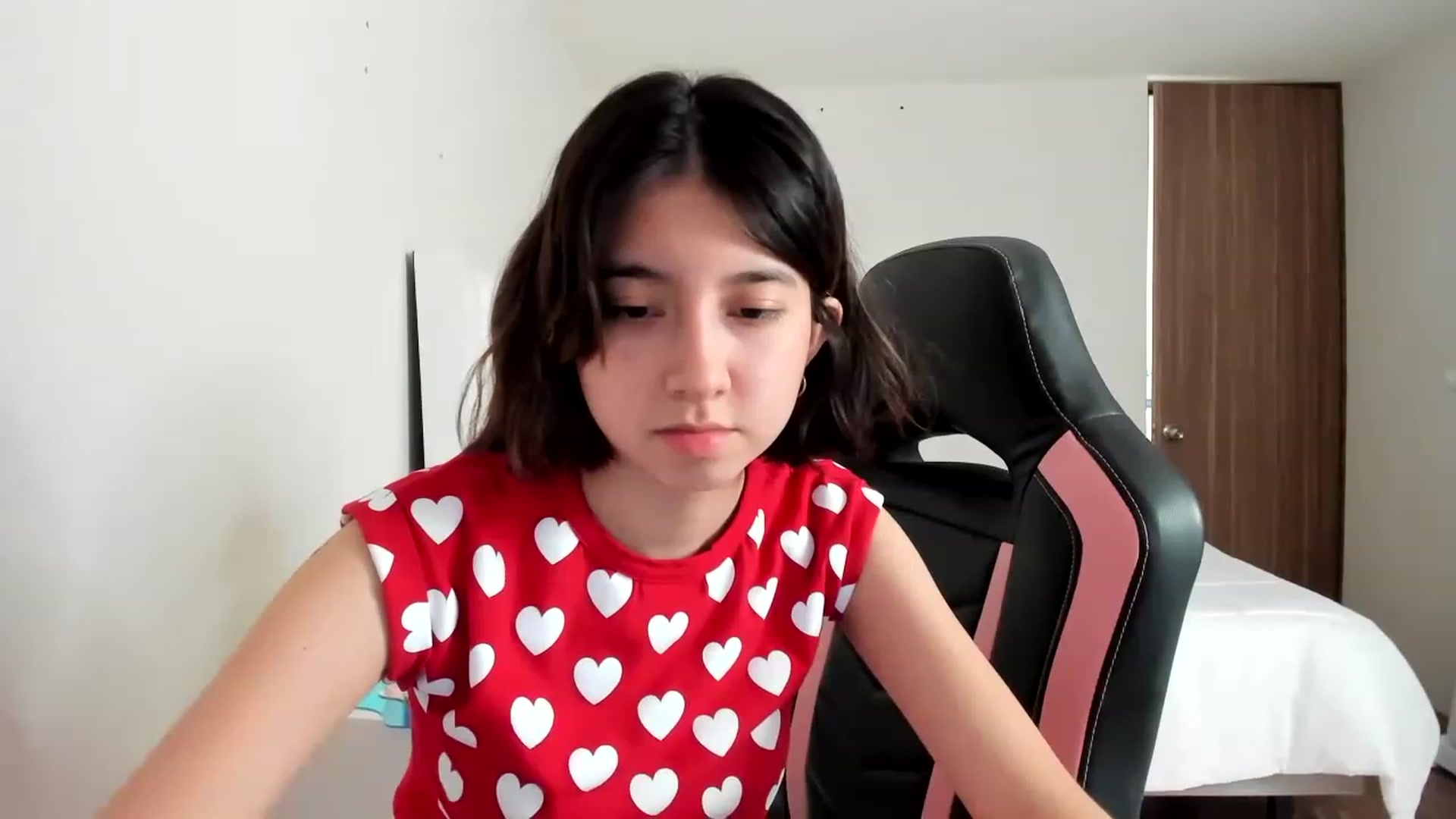 Gallery image thumbnail from Cherrycute666's myfreecams stream on, 02/27/2023, 21:52 image 7 of 20