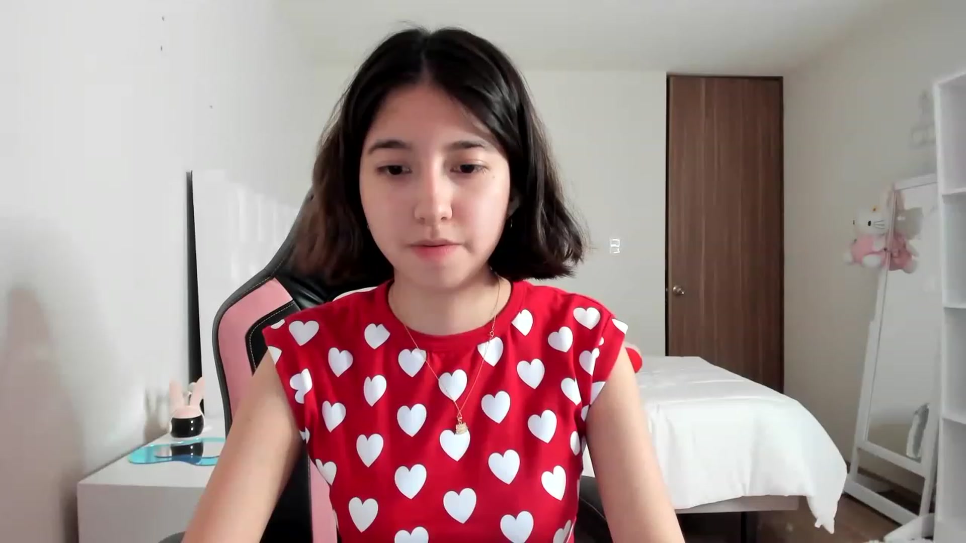 Gallery image thumbnail from Cherrycute666's myfreecams stream on, 02/28/2023, 03:42 image 10 of 20