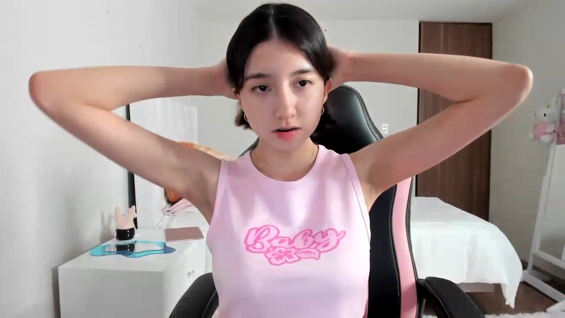 Gallery image thumbnail from Cherrycute666's myfreecams stream on, 02/28/2023, 13:43 image 17 of 20