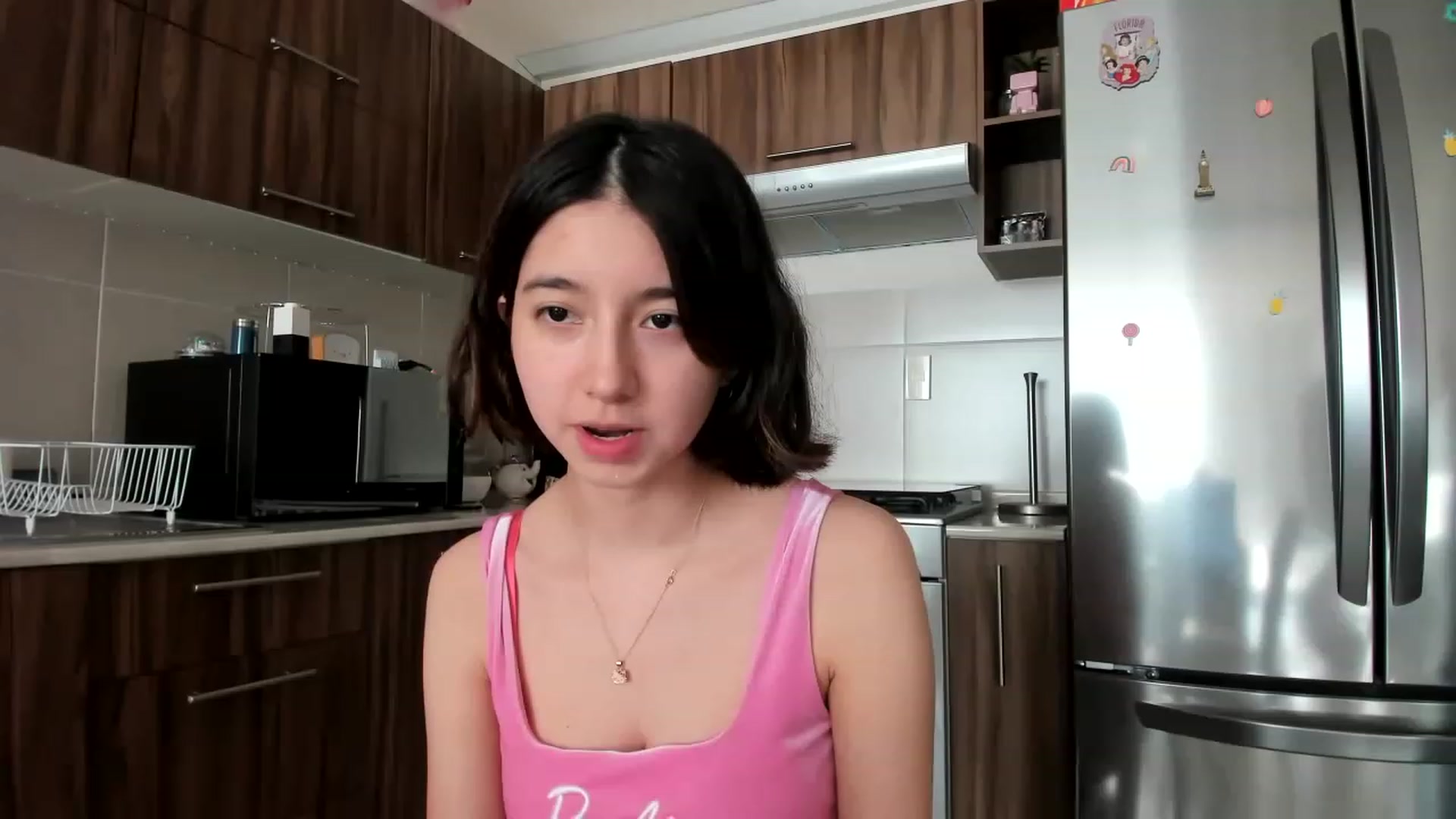 Gallery image thumbnail from Cherrycute666's myfreecams stream on, 03/02/2023, 24:05 image 1 of 20