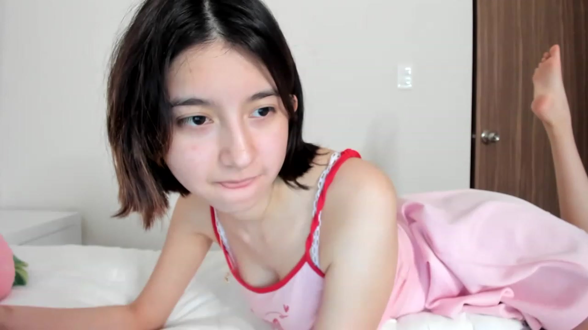 Gallery image thumbnail from Cherrycute666's myfreecams stream on, 03/03/2023, 06:19 image 19 of 20
