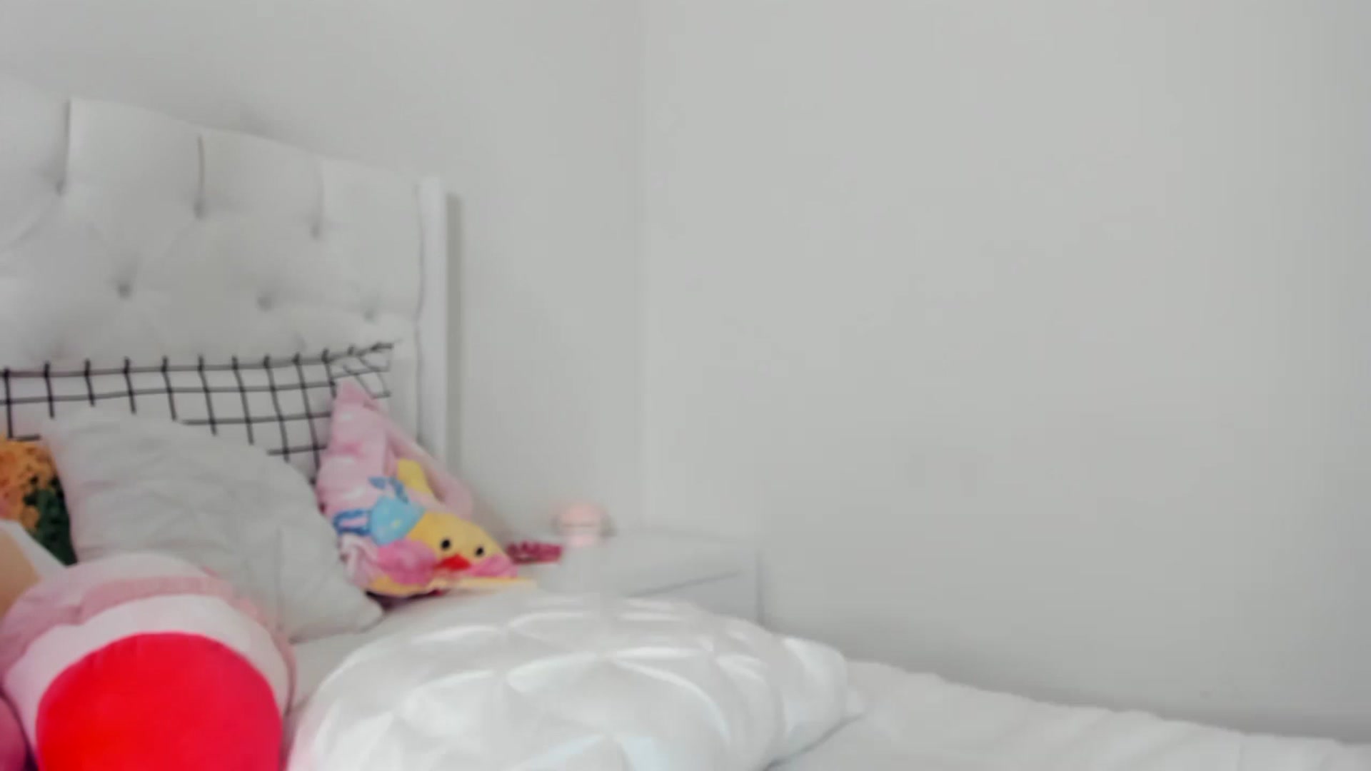 Gallery image thumbnail from Cherrycute666's myfreecams stream on, 03/03/2023, 06:19 image 7 of 20